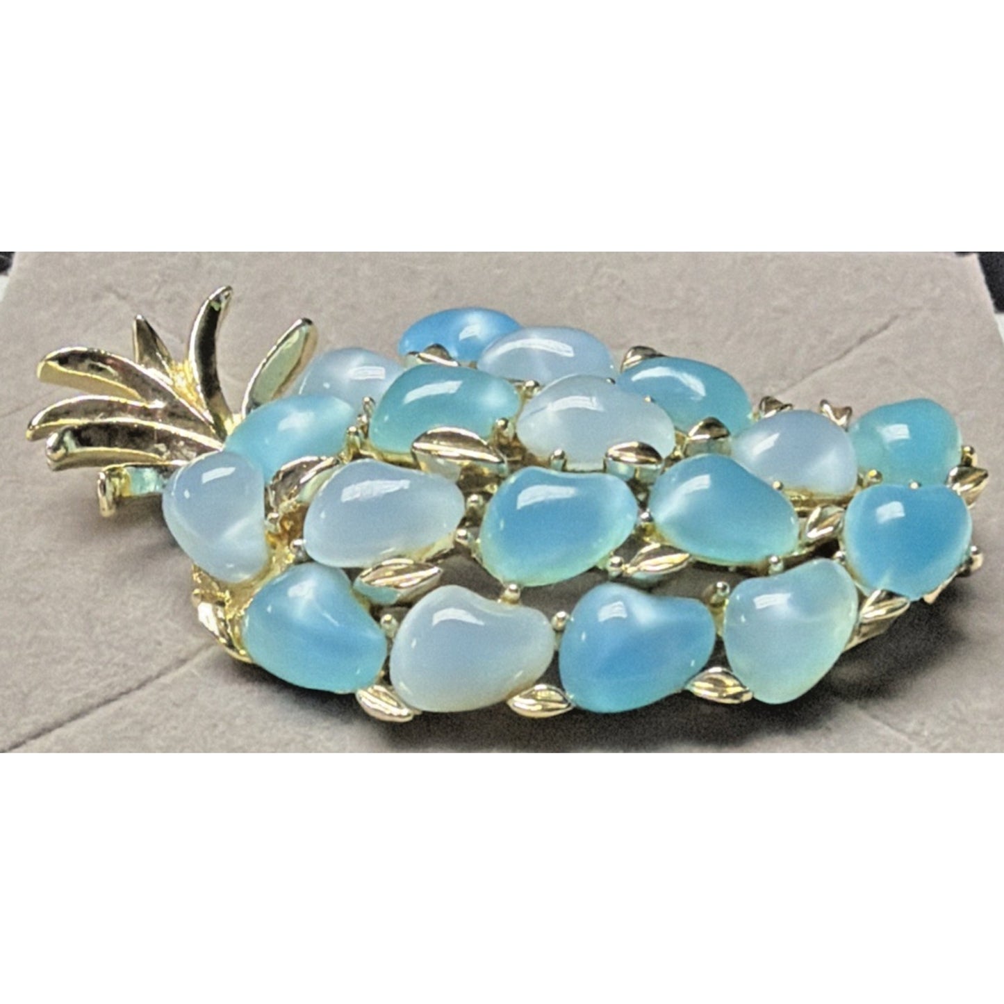 Art Deco Blue Moonglow Lucite Beaded Pineapple Brooch Pin