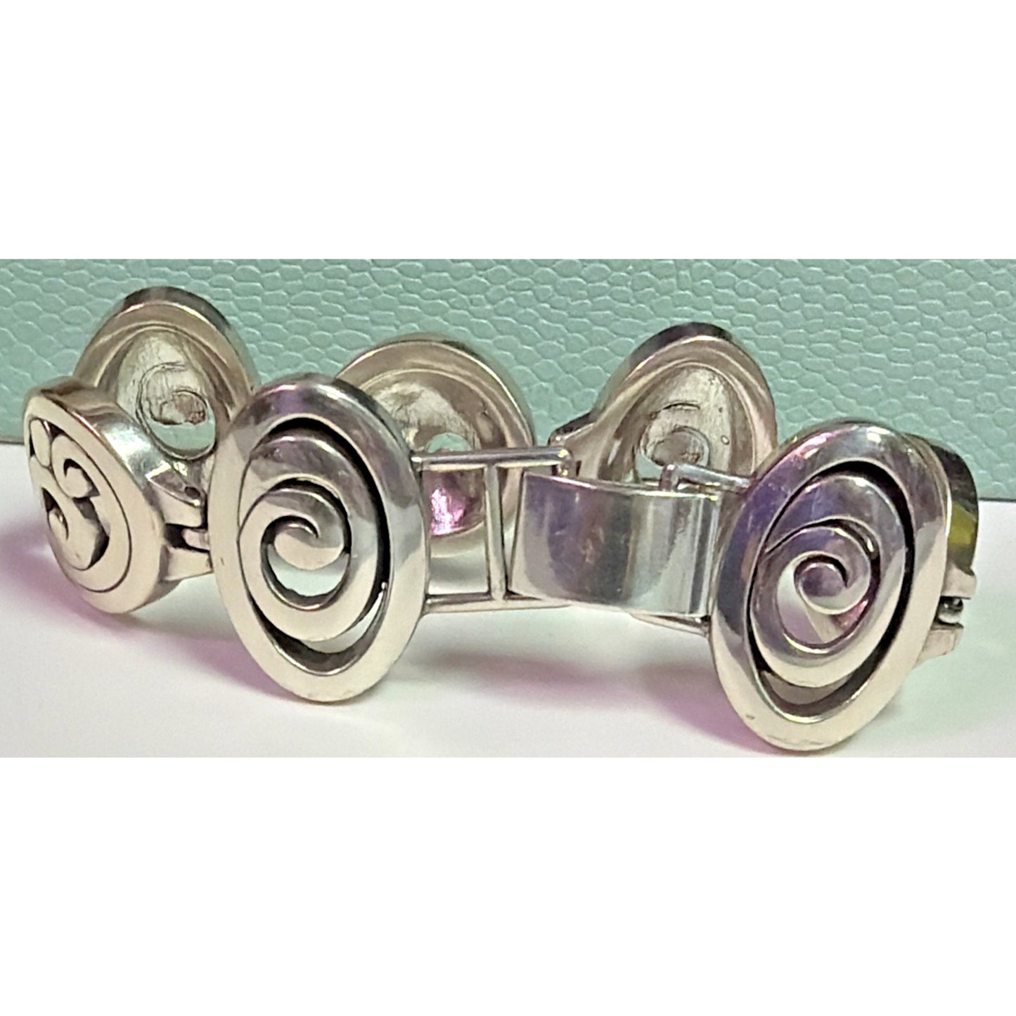 Brighton Vertigo Oval Link Bracelet Silver Tone Swirl Design 7” Modern Boho