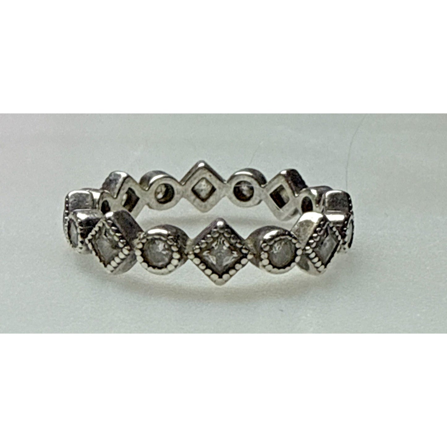 Pandora Ring Alluring Brilliant Princess 190943 Multiple CZ Sz 5.25 Read