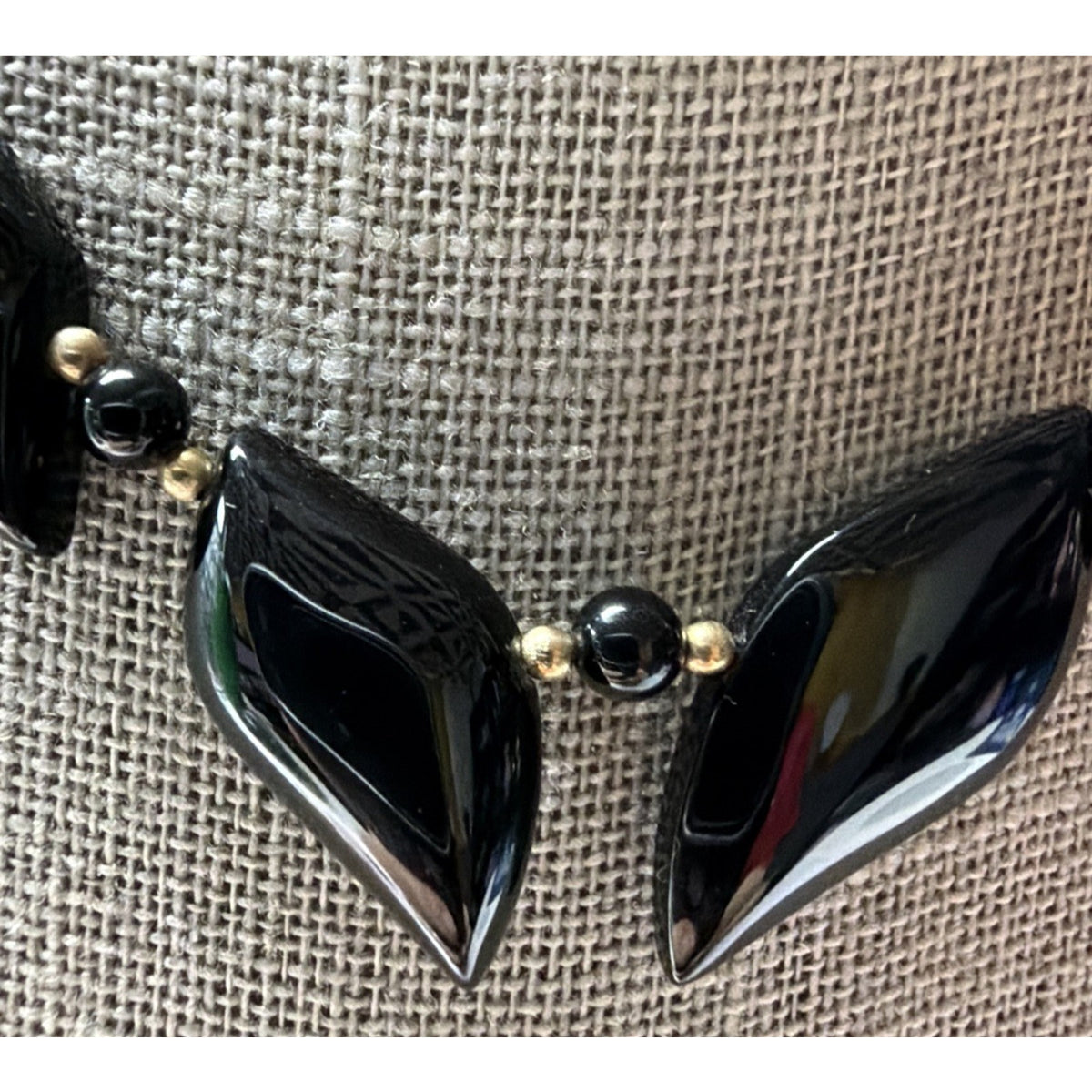 Jet Black Flame Carved Leaf Shape Onyx Bead Gold Spacer Necklace Read Descript