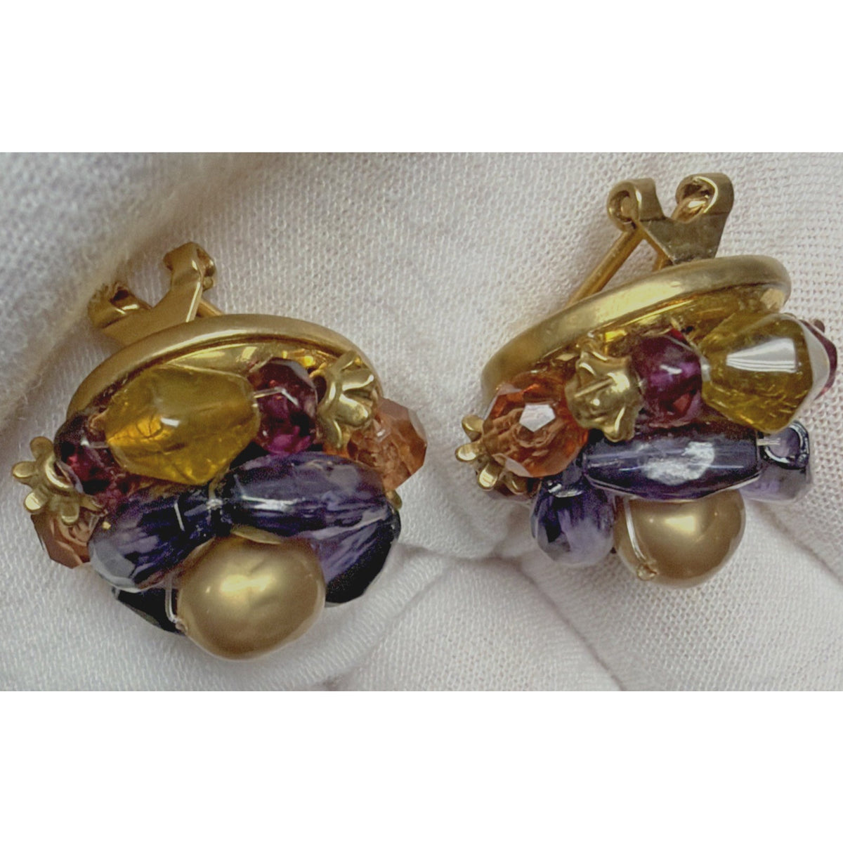 Vtg LC Liz Claiborne Omega Clip On Earrings Faux Pearl Multi Beaded Purple Gold