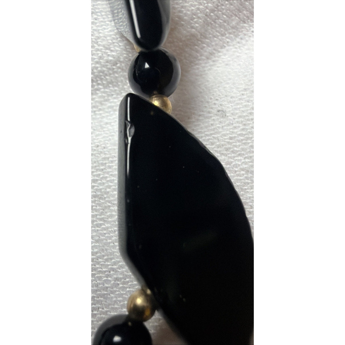 Jet Black Flame Carved Leaf Shape Onyx Bead Gold Spacer Necklace Read Descript