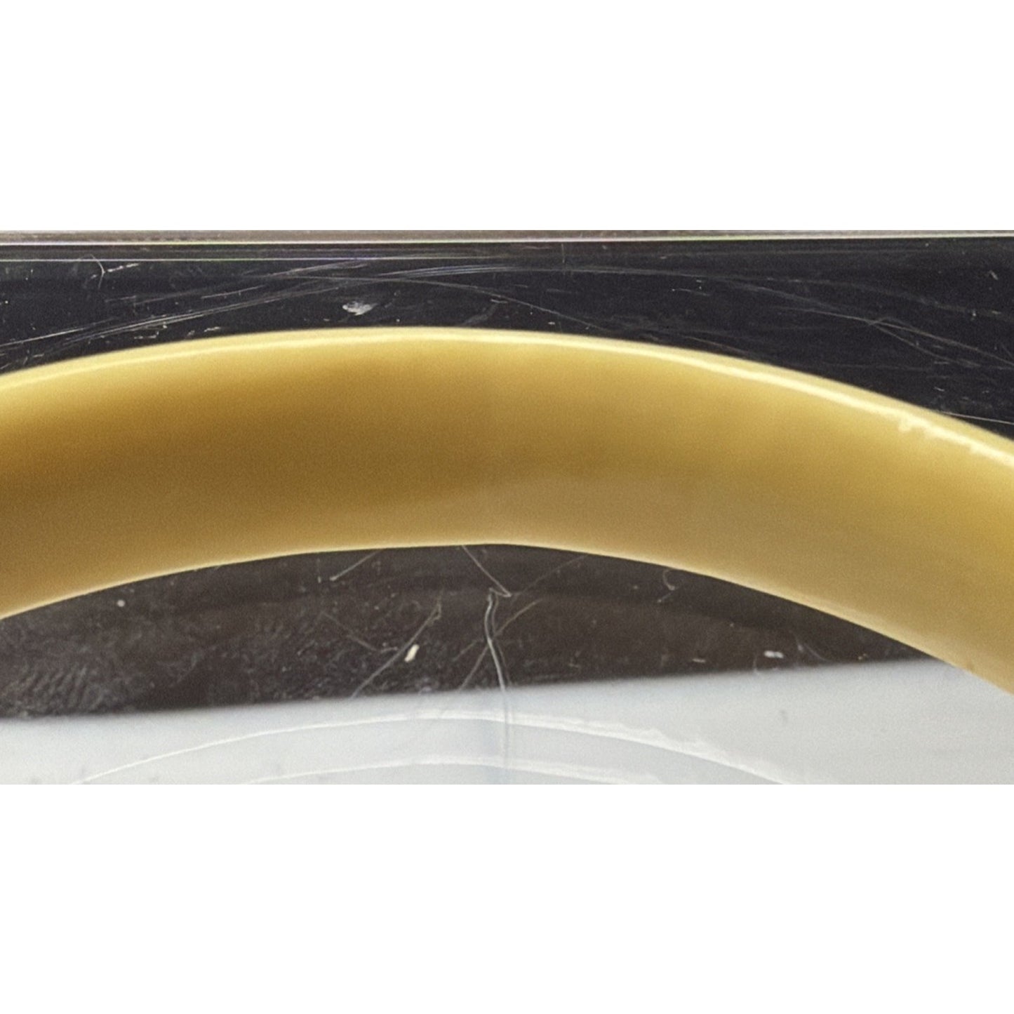 Vintage Bakelite Cream Ivory Painted Bangle Bracelet