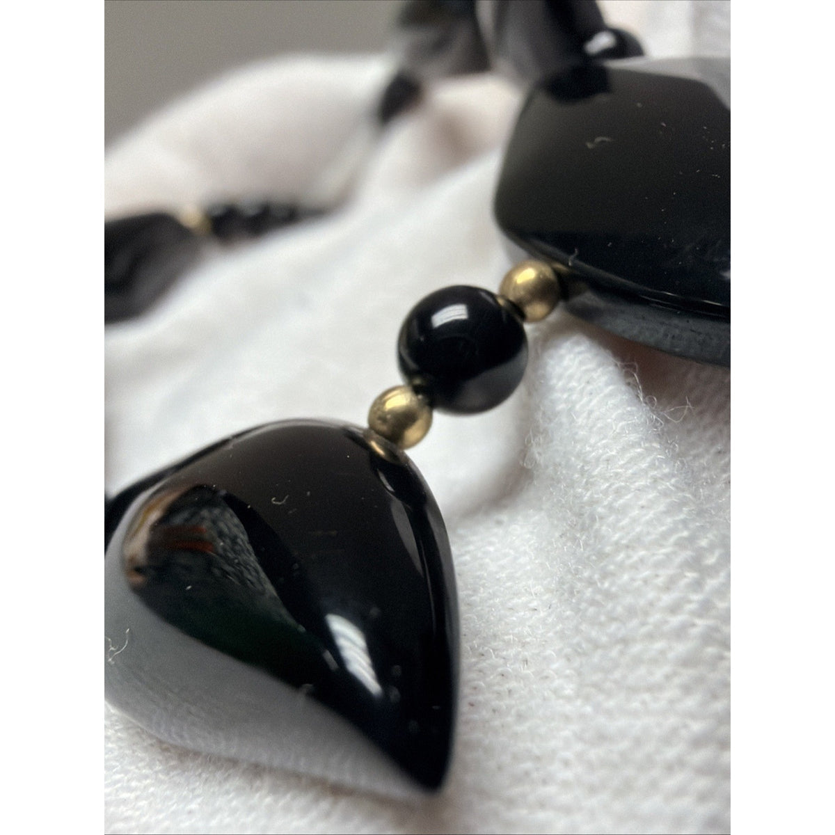 Jet Black Flame Carved Leaf Shape Onyx Bead Gold Spacer Necklace Read Descript