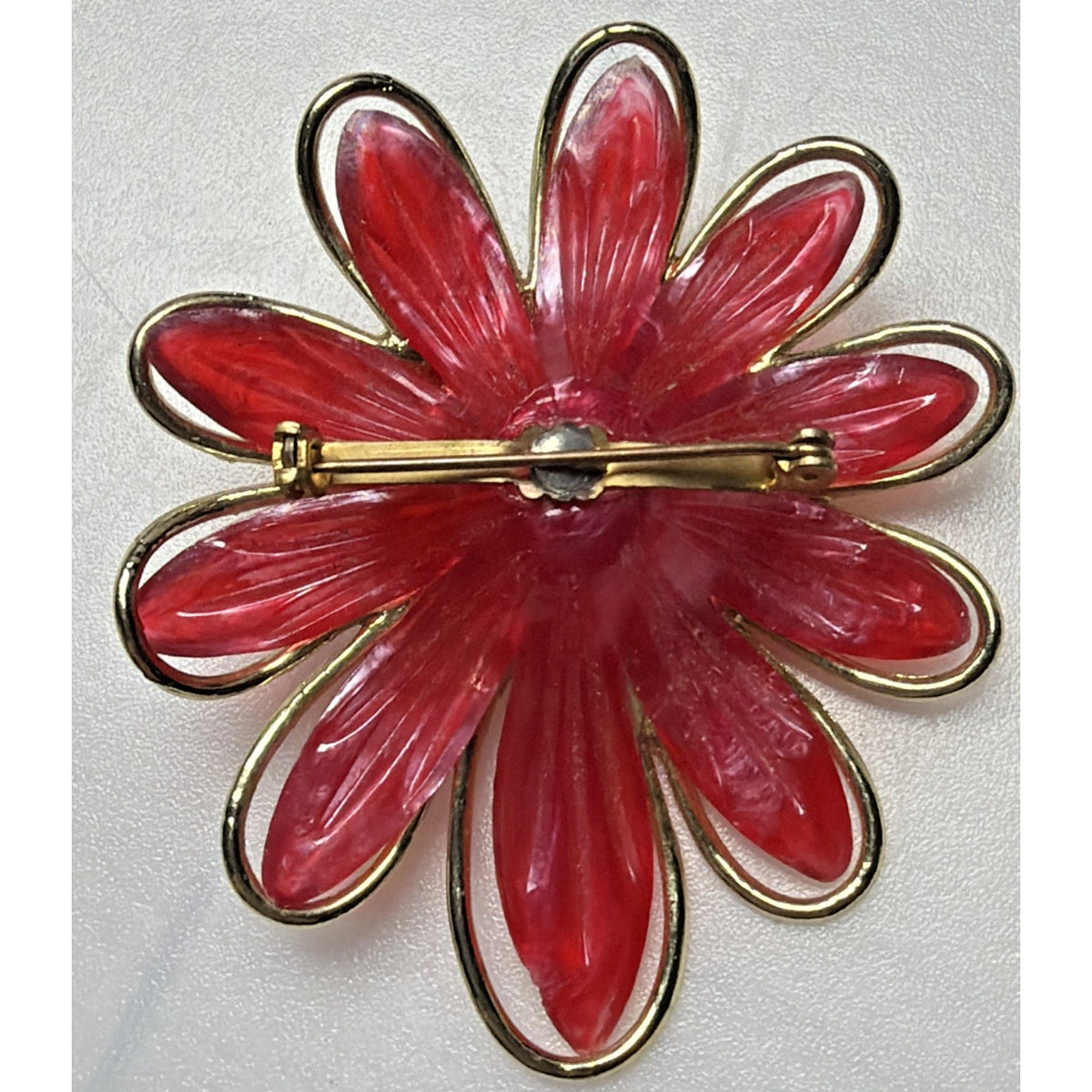 Vintage Large Flower Blossom Brooch Resin Plastic Leaves Gold Frame Faux Pearl