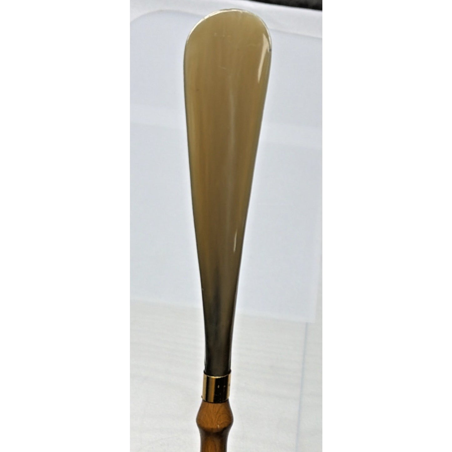 Vintage Poodle Dog Head Shoe Horn Bamboo Wood Chain Lucite Resin Plastic Metal