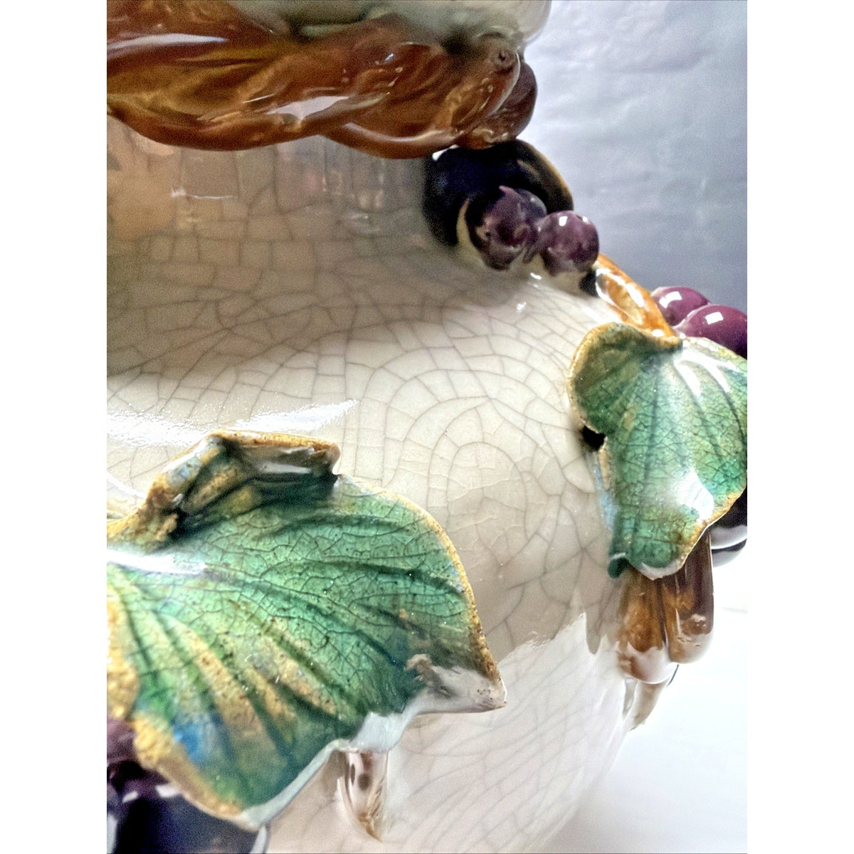 Old Majolica Pottery Chinese Crackle Glaze Rope Grapes Berries Leaves Vine As Is