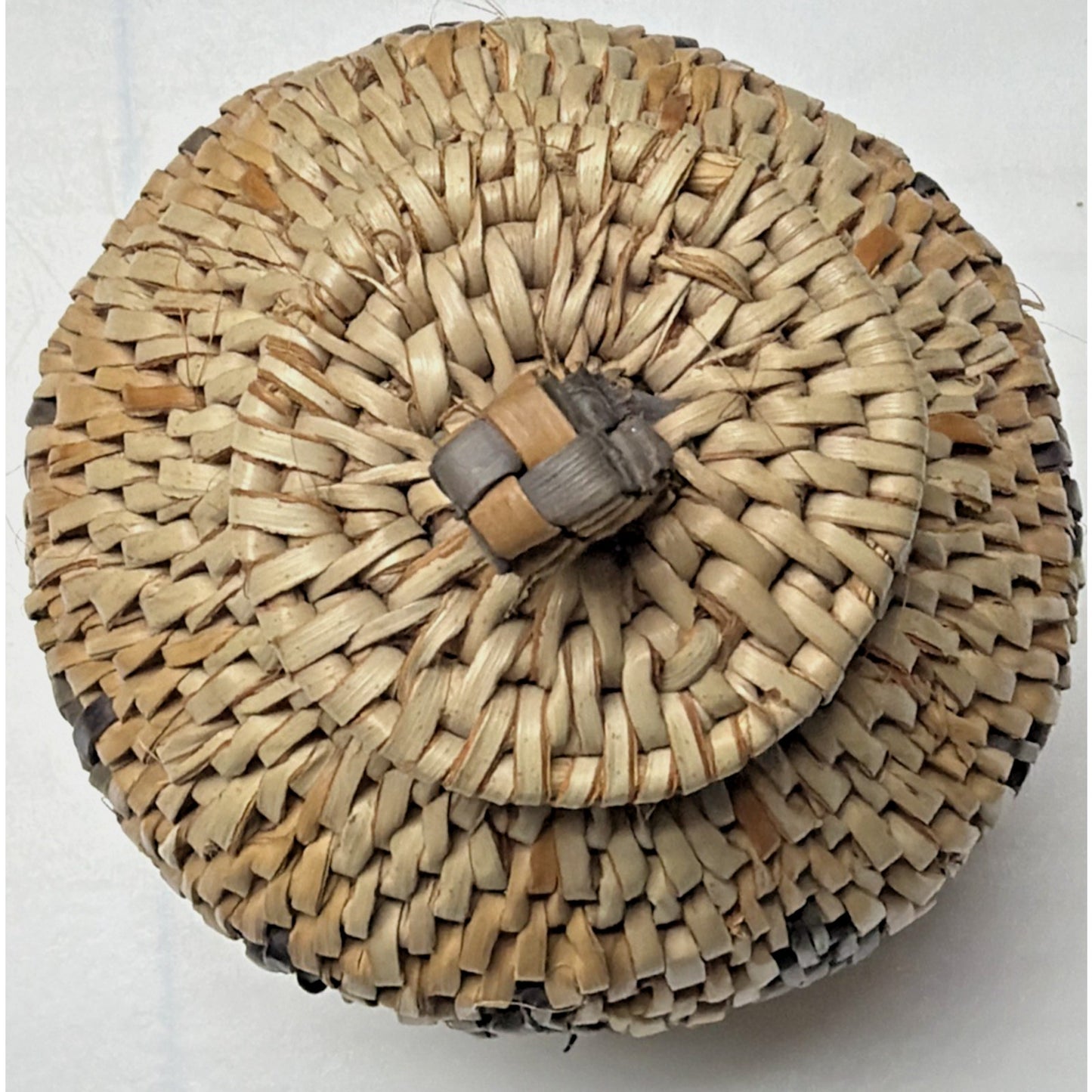 Zulu Palm Fiber Herb Basket With Lid South Africa Handwoven Geometric Pattern