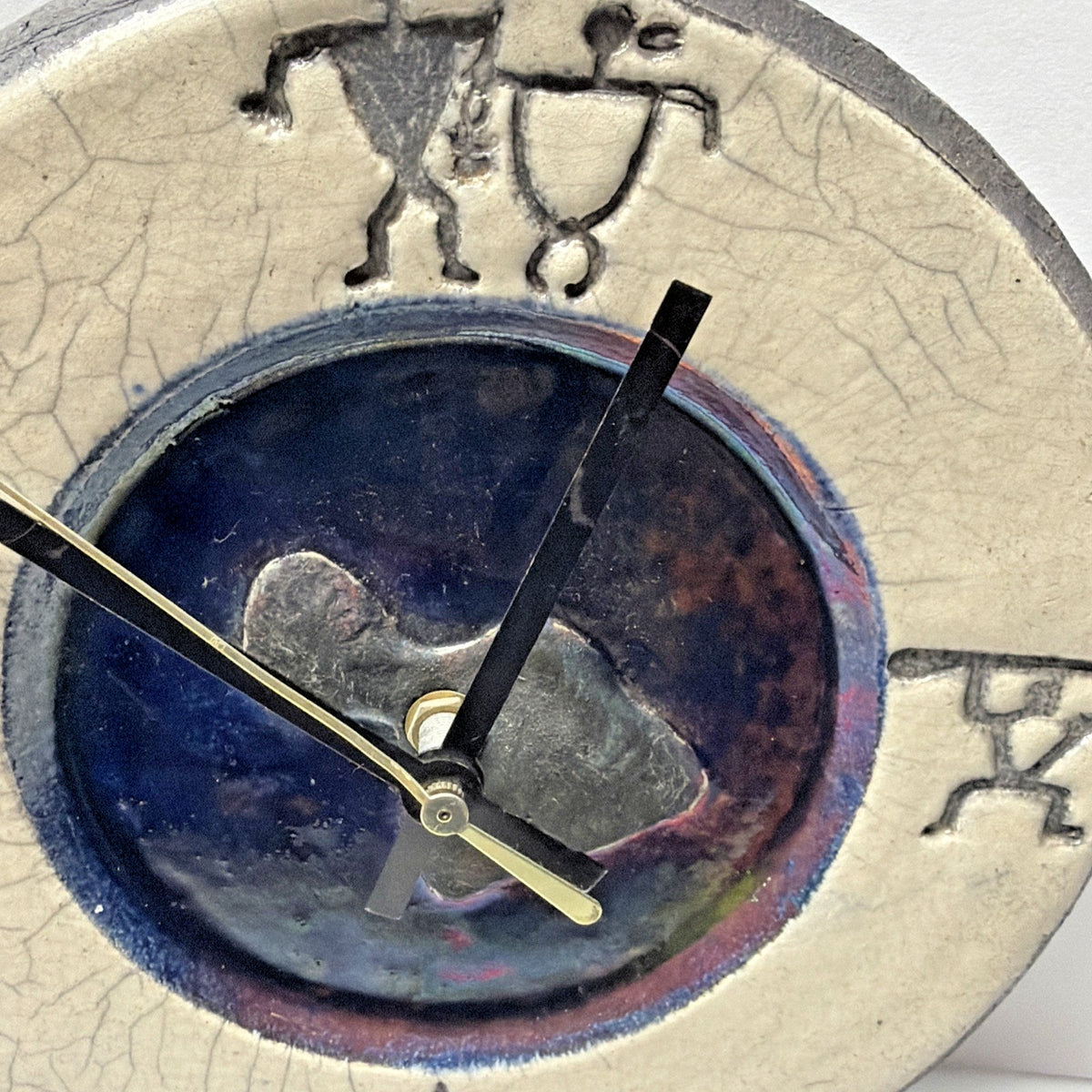 Vtg Ben Diller Raku Art Pottery Petroglyph Glazed Crackle Clock Iridescent As Is