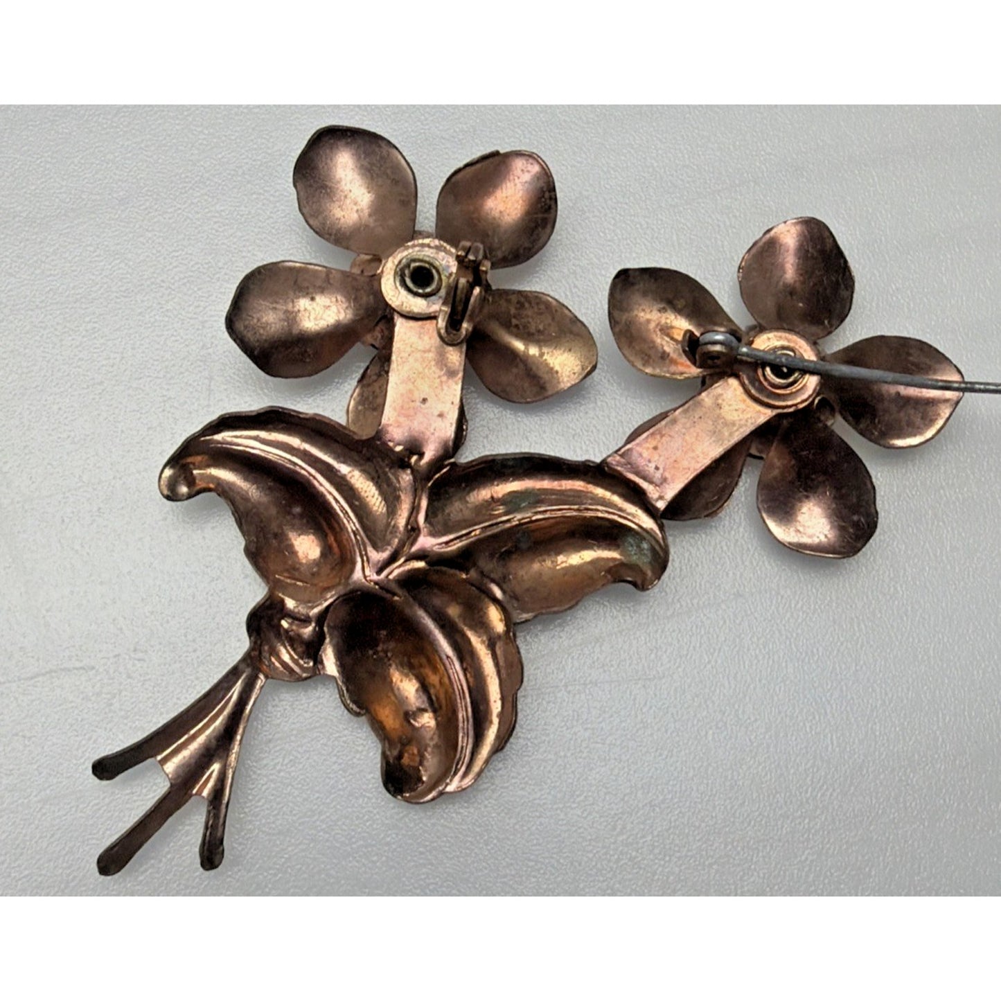 Vintage Copper Floral Flower Brooch Large Green Emerald Rhinestone