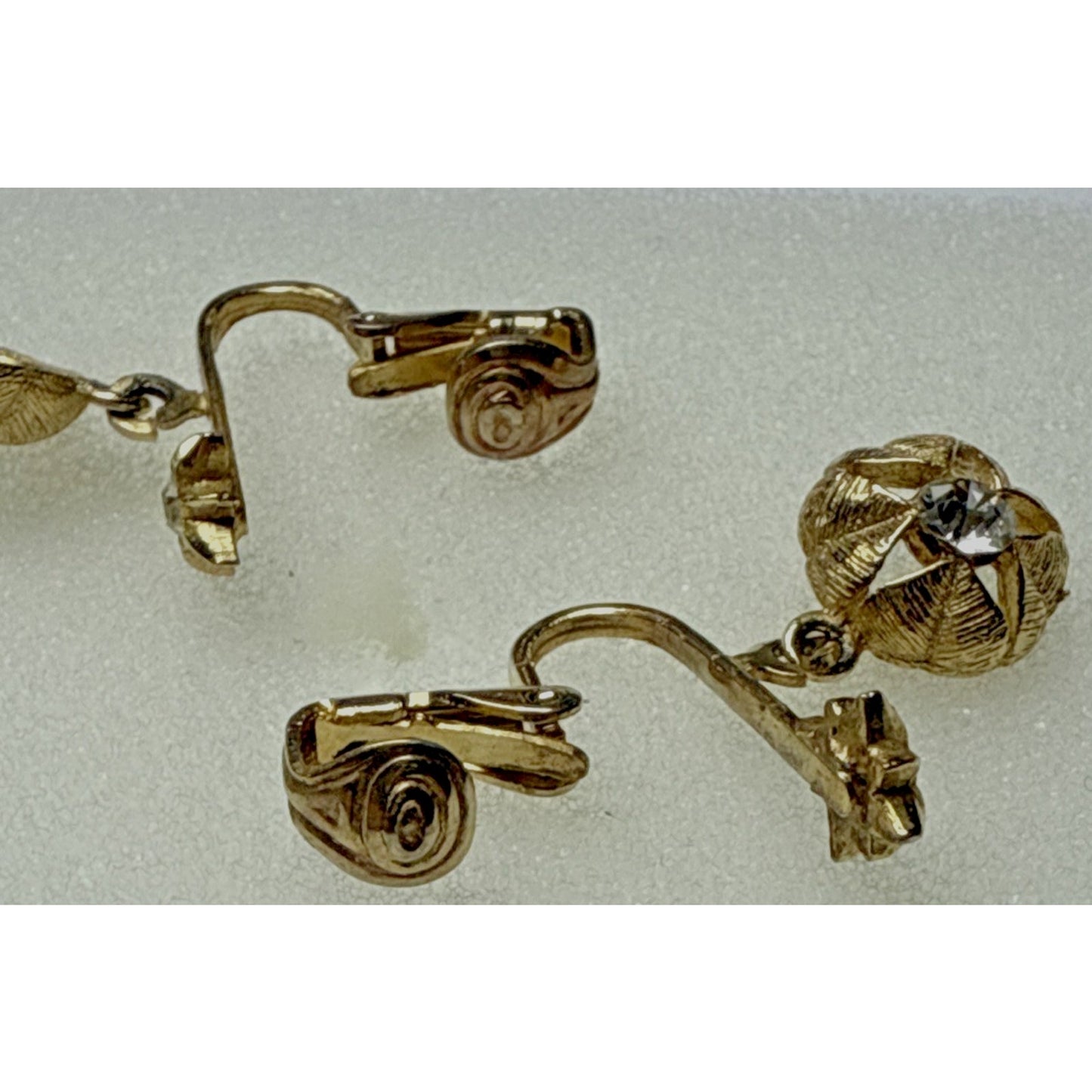 Vintage Atomic Starburst Star Clip On Dangle Earrings Rhinestone