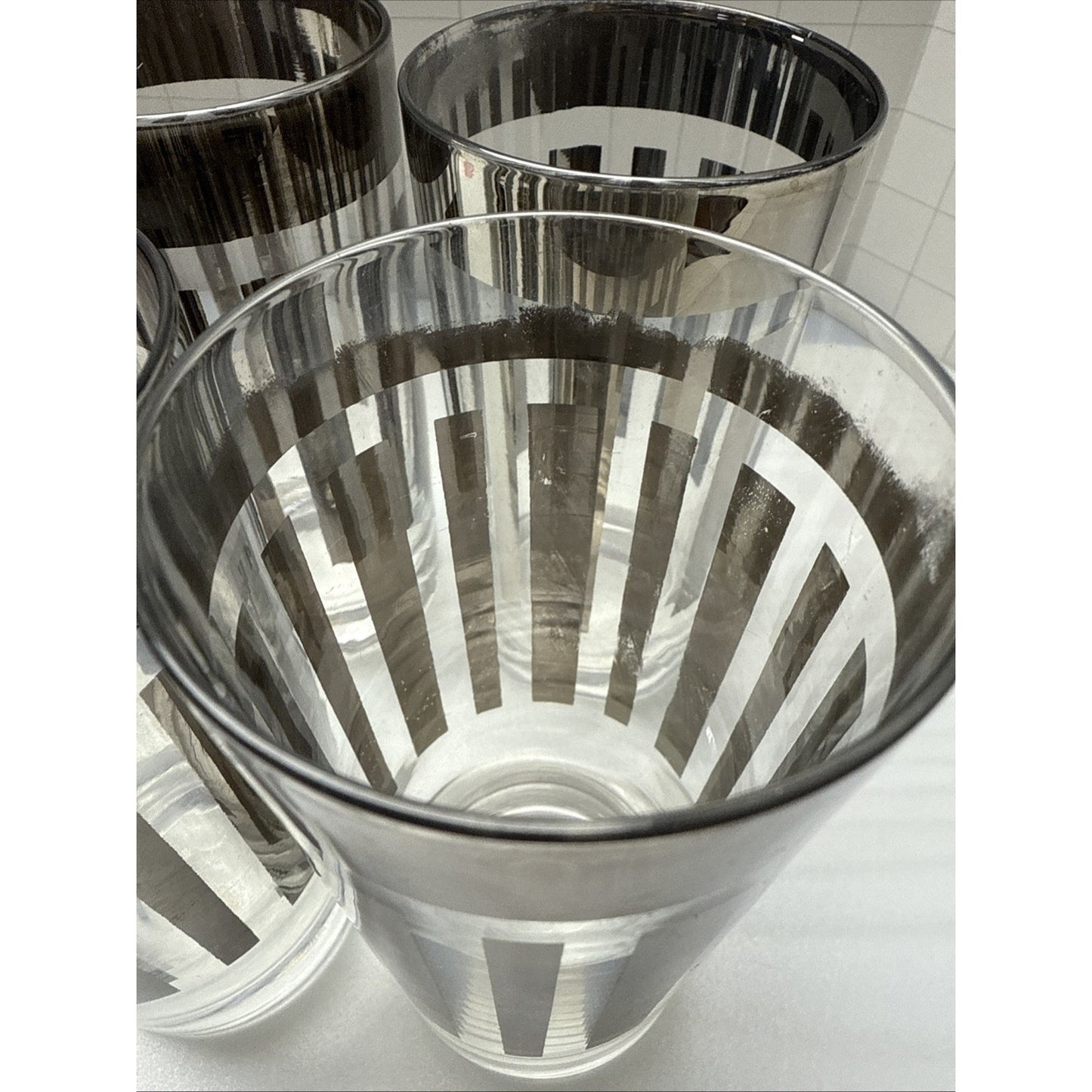 MCM Lot of 4 Dorothy Thorpe Silver Striped 5.5 in Highball Tumblers
