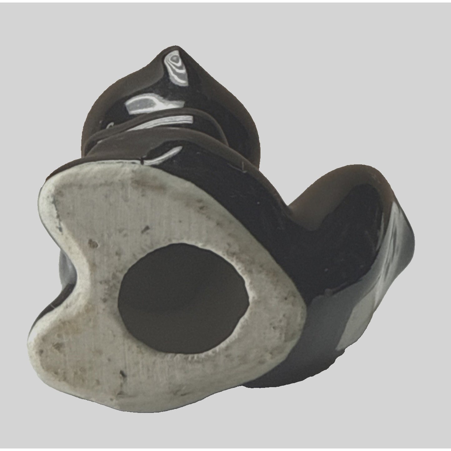 Vintage California Art Pottery Delee Black White De Skunk Stinkie Figurine