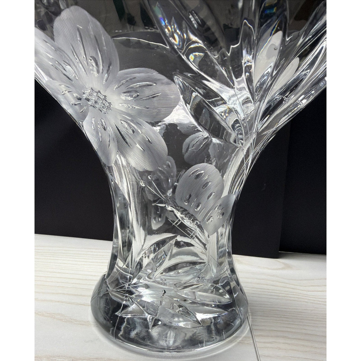 ABP Pairpoint Glass Cut Crystal Murillo Butterfly Daisy Vase Corset Trumpet Flar