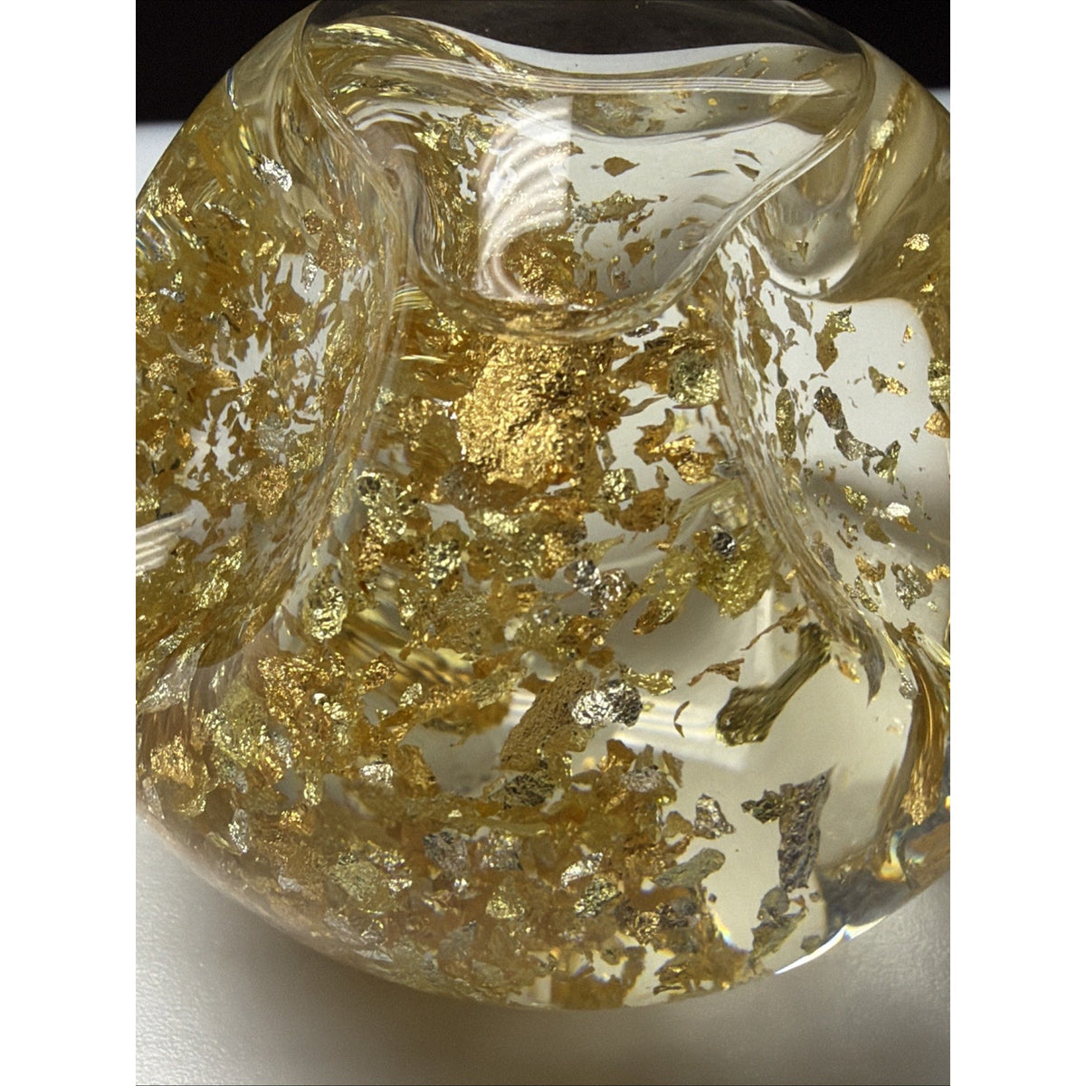 Vintage 23k Gold Golden Flow Studio Hand Blown Glass Paperweight Snow Globe
