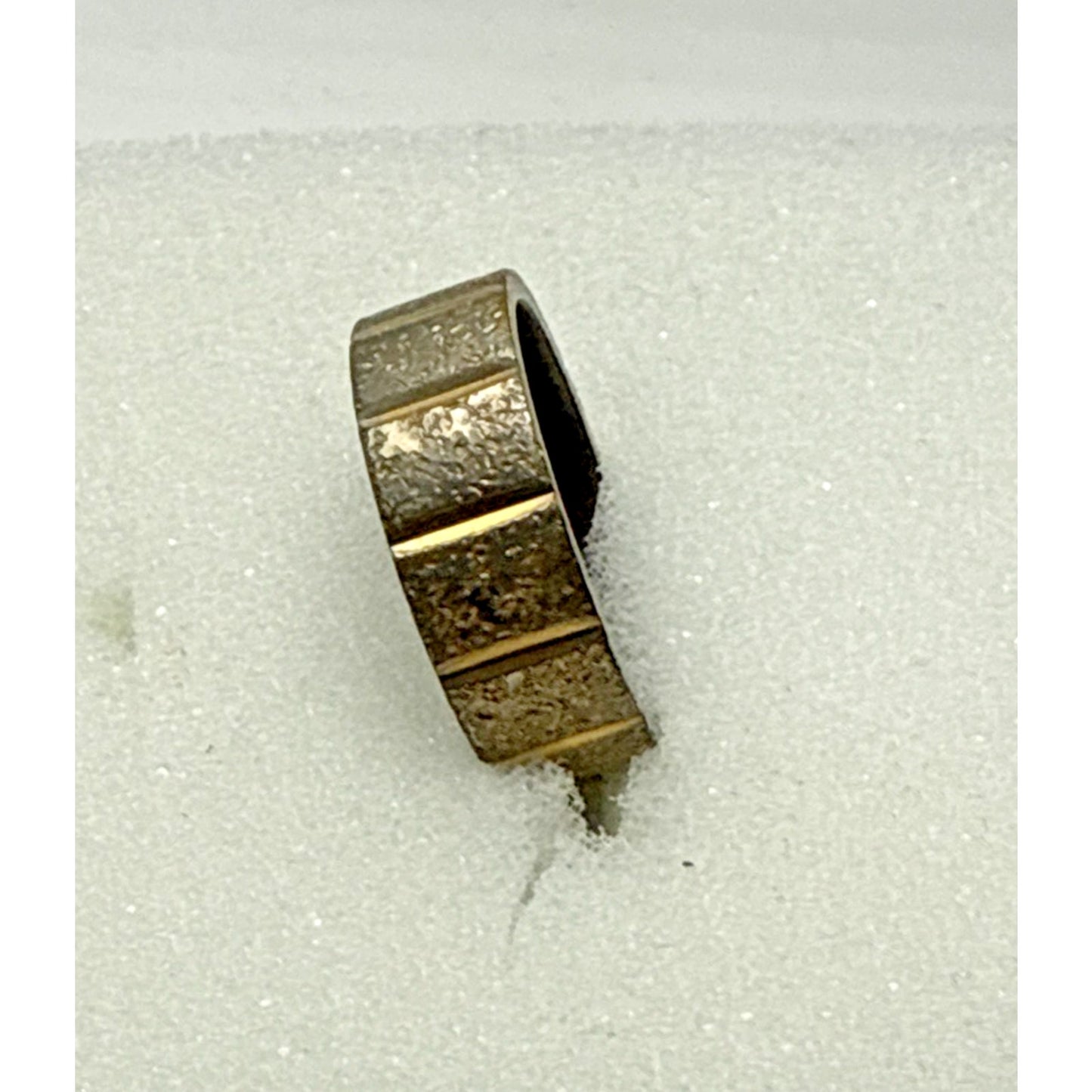 Vintage Uncas Cigar Band Ring Sz 7 Silver Gold Metal Ribbed As-Is