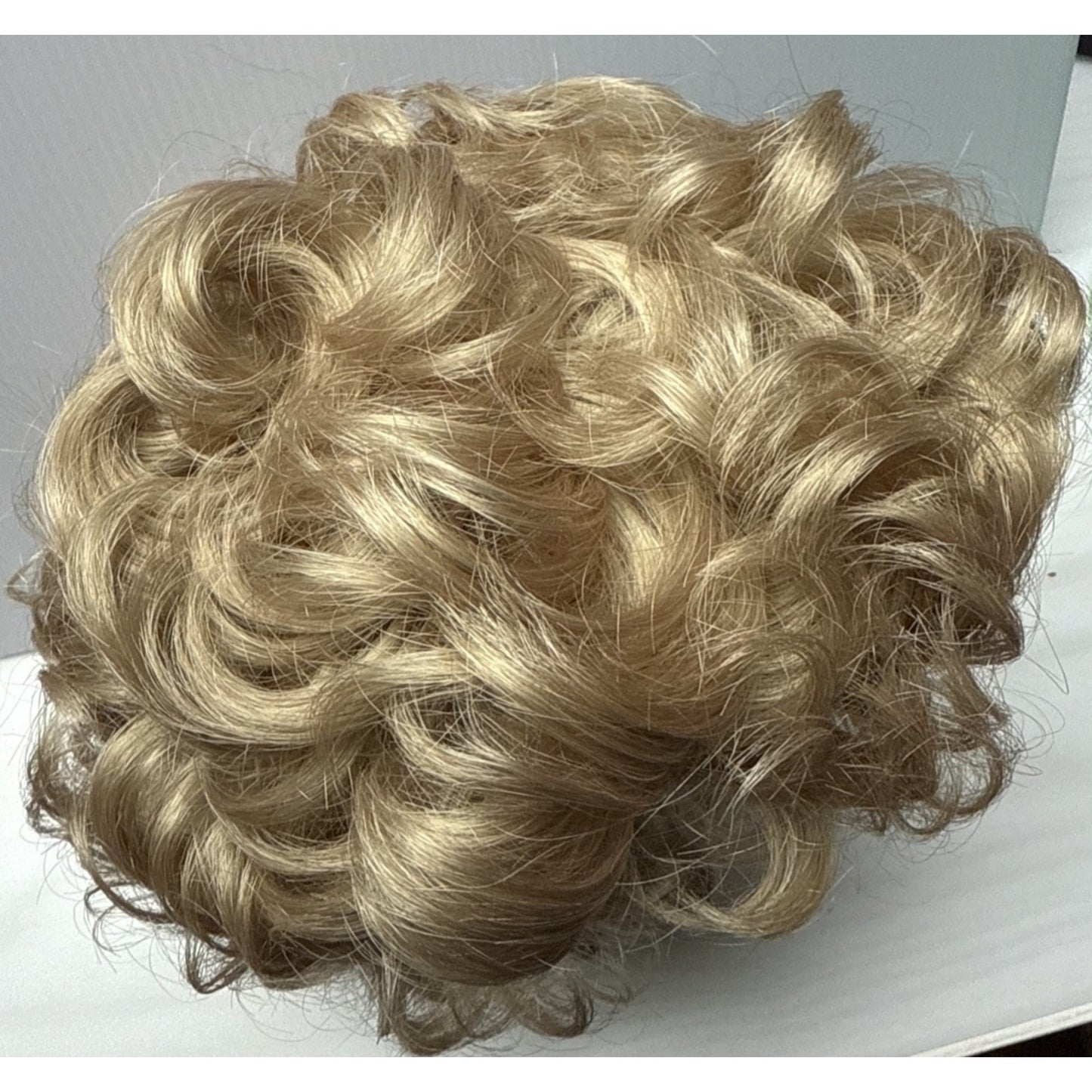 Vintage Arlene Dahl Short Ash Blonde Wig Hair Piece Curls Original Box As-Is