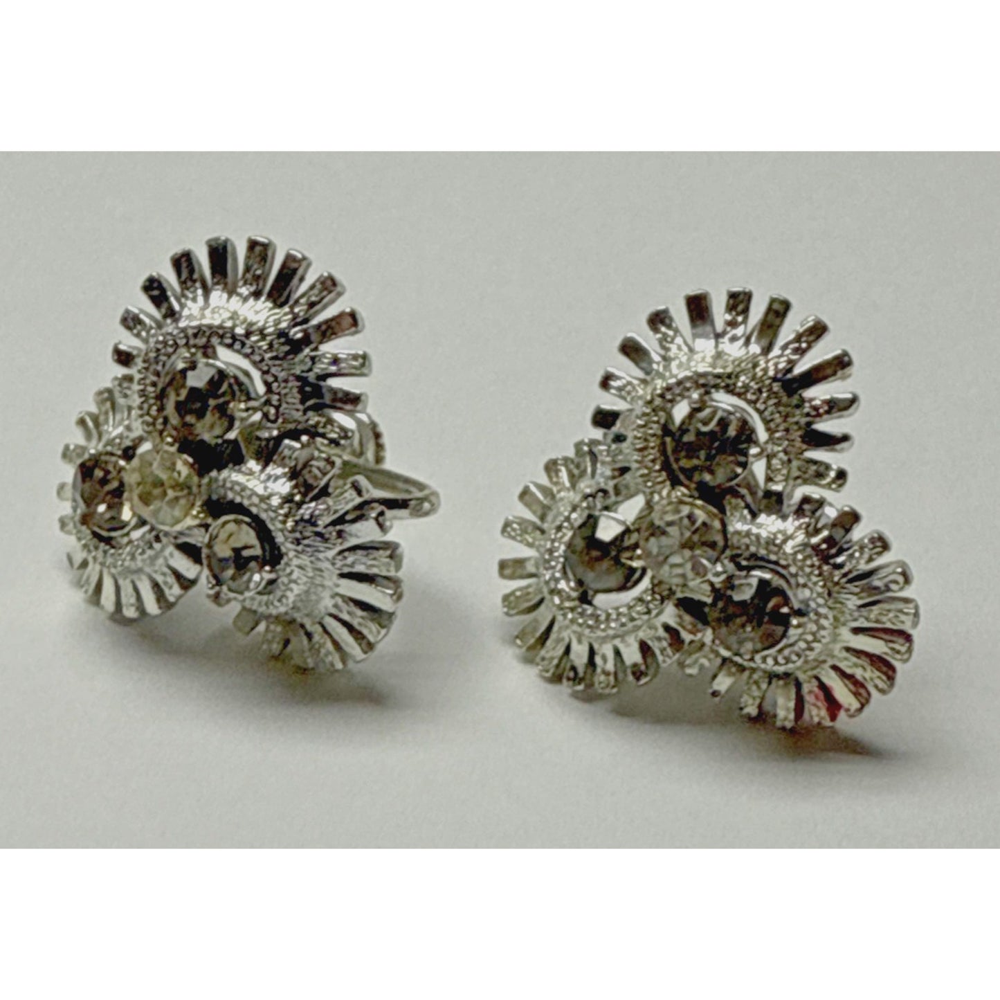 Vtg Coro Earrings Clip On Atomic Sunburst Rhinestone Flower Silver Tone As Is