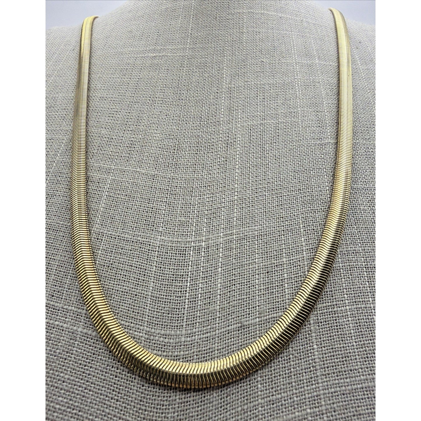 Vintage Gold Tone Herringbone Flat Snake Chain Necklace 30"