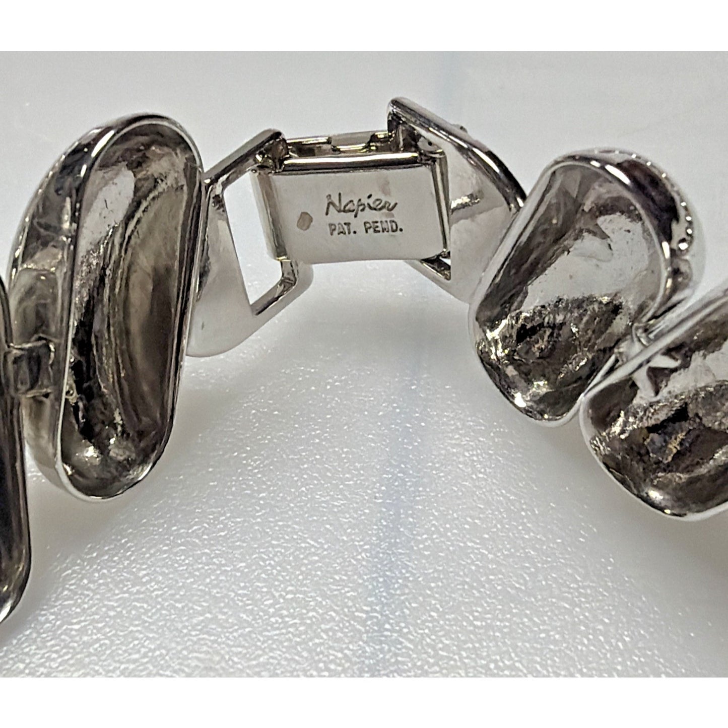 Vintage Set Napier Collar Necklace Bracelet Silver Tone Chunky Oval Link