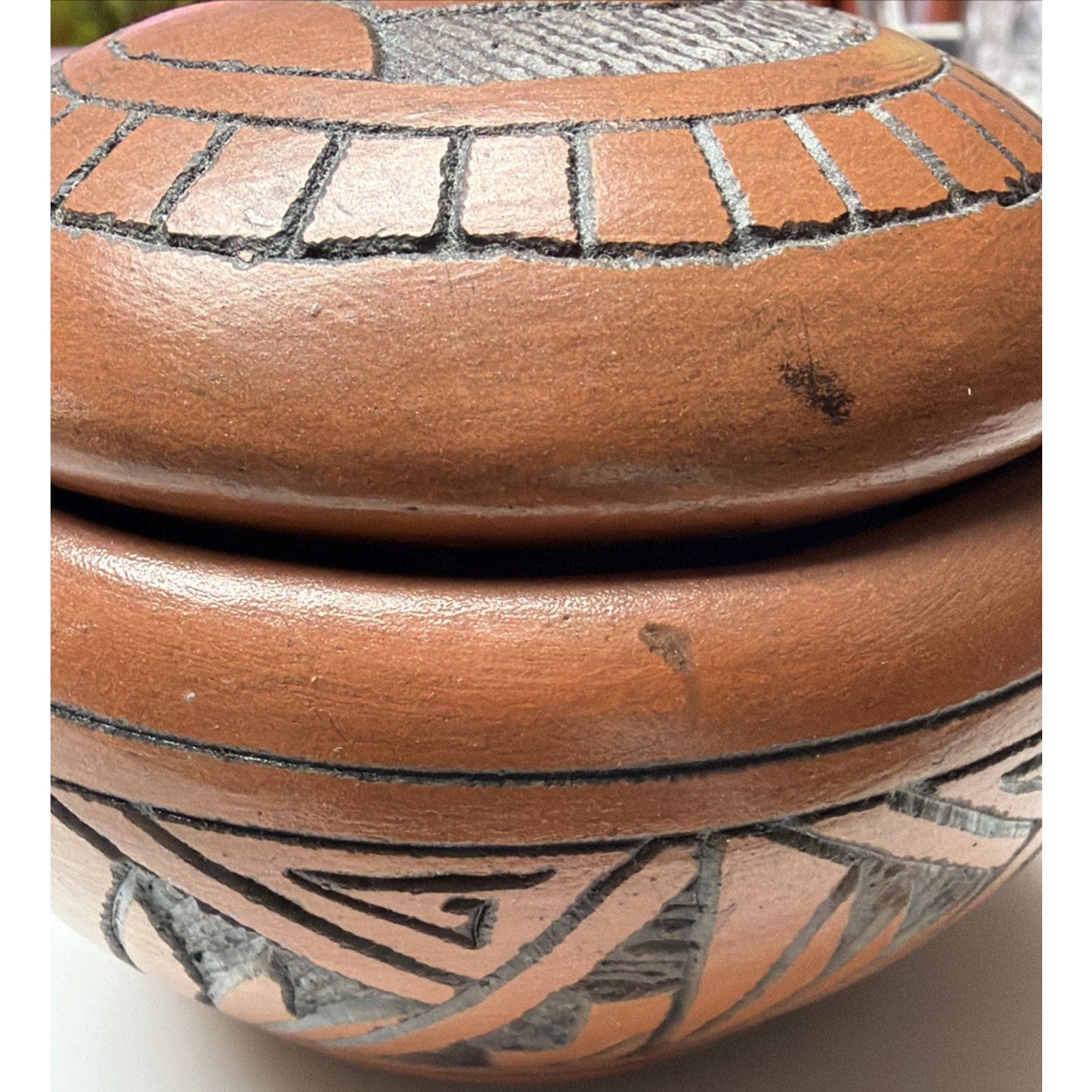 Vtg Navajo Art Pottery Jar Etched Native American Southwestern Pot Lid Signed