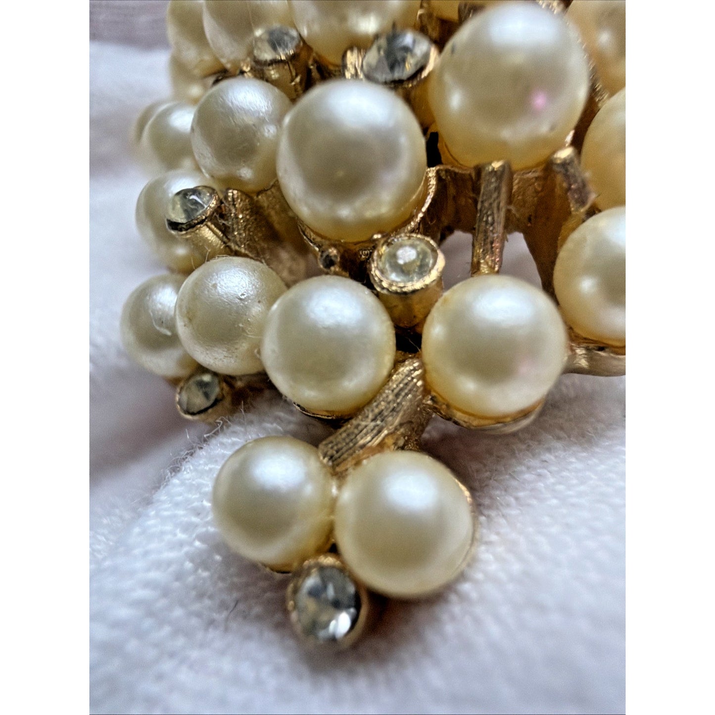 Vintage Crown Trifari Faux Pearl Rhinestone Grape Cluster Brooch Pin Gold Tone