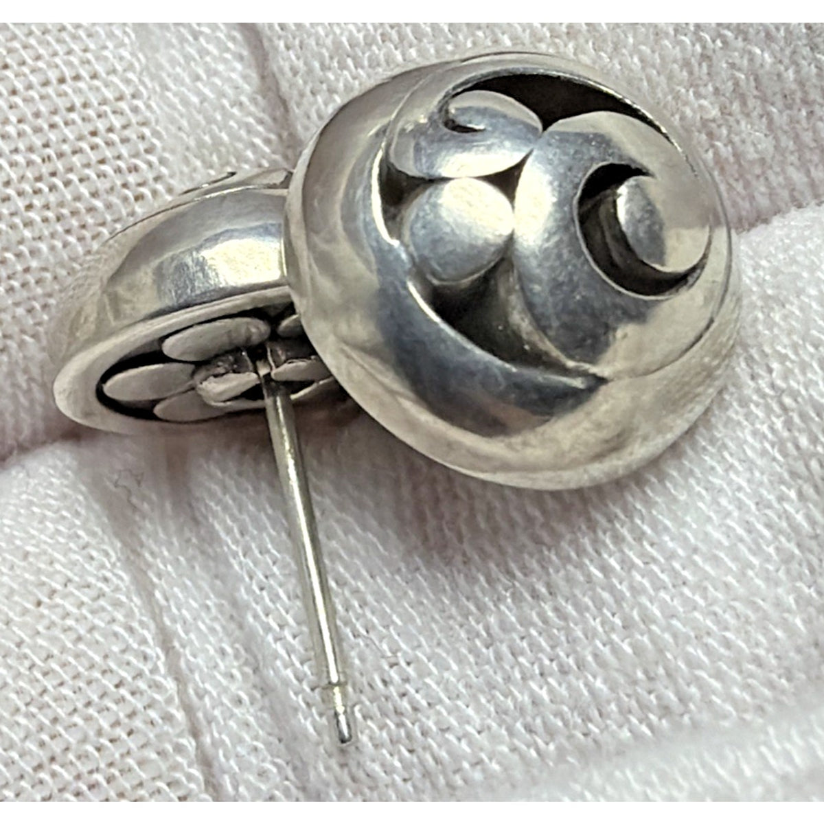 Brighton Contempo Post Earrings JA9908 Silver Swirl Abstract