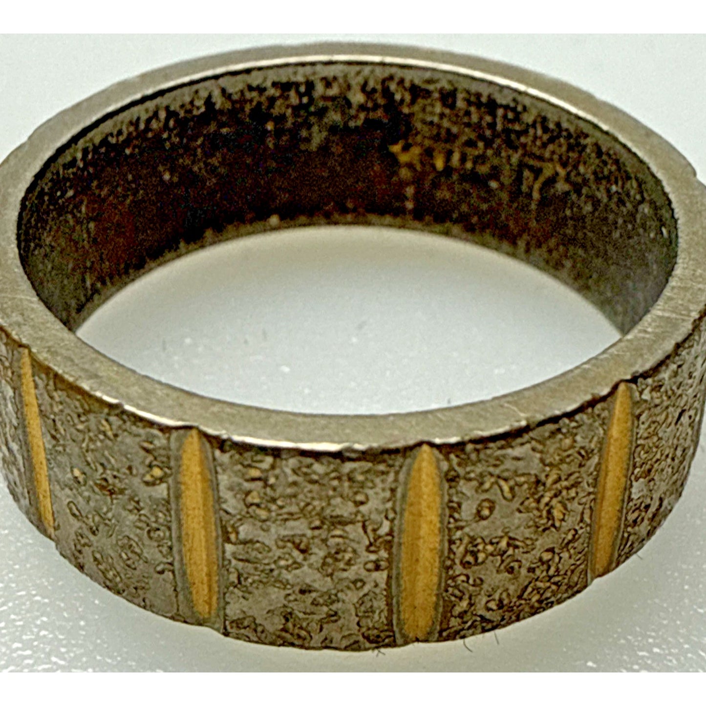 Vintage Uncas Cigar Band Ring Sz 7 Silver Gold Metal Ribbed As-Is