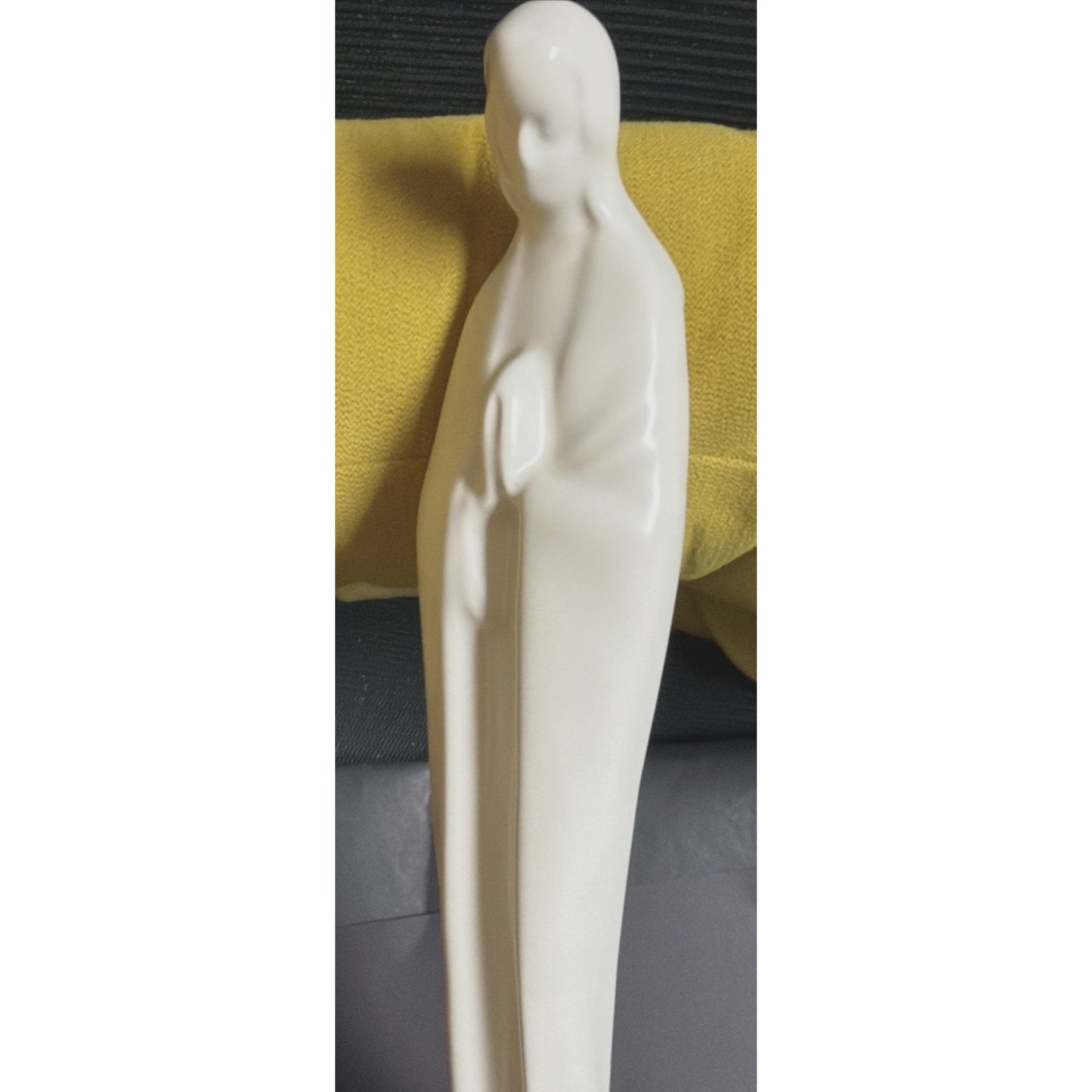 Vtg Haeger Pottery Praying Virgin Mary Madonna Statue White Matte Ceramic #303