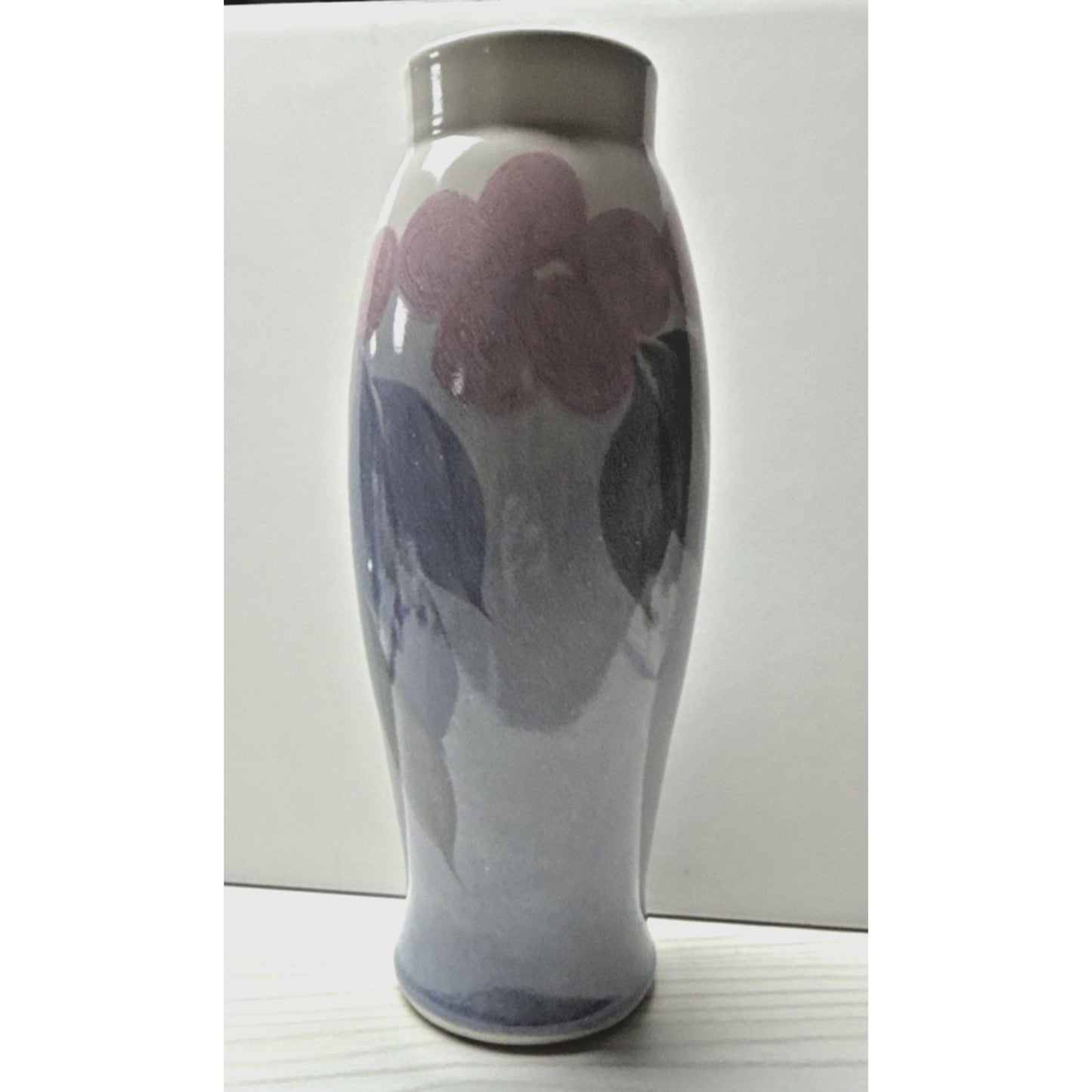 Vintage Leila Lei La Studio Art Pottery Nouveau Style Hand Painted Vase Floral