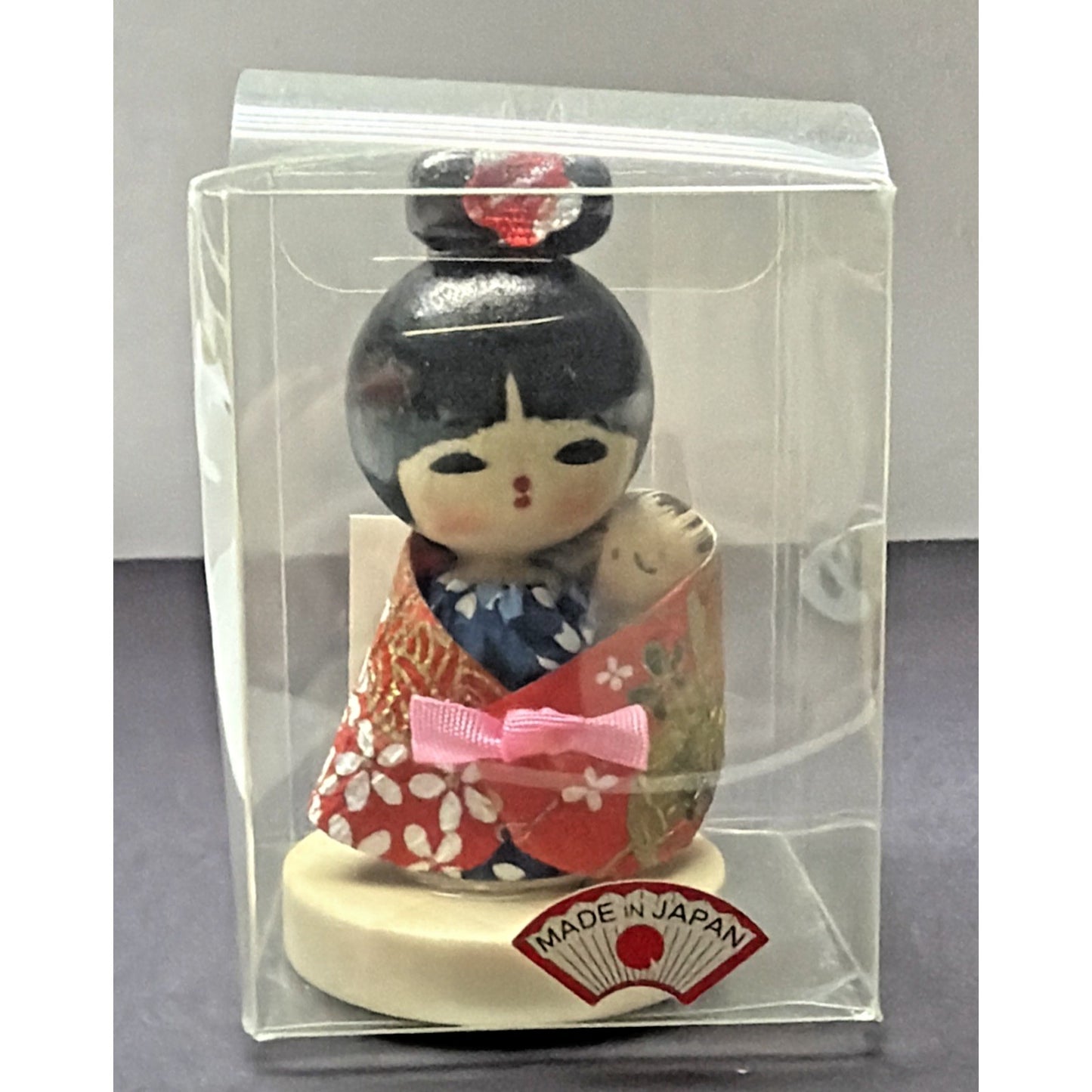 Vintage Japanese Kokeshi Doll Mom Baby Child Hand Painted Wood Base Plastic Box