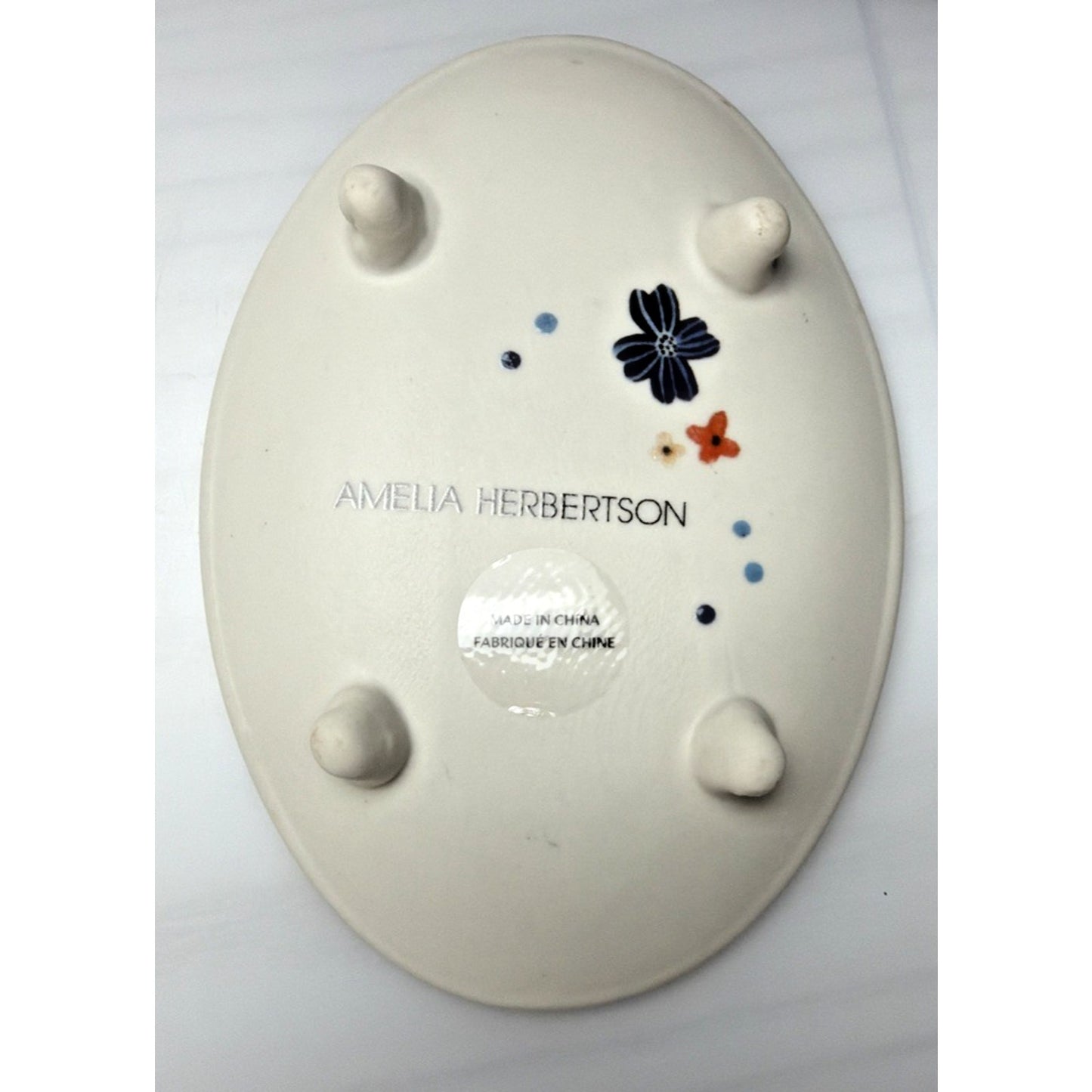 Anthropologie Amelia Herbertson Ceramic Floral Monogram M Footed Soap Dish