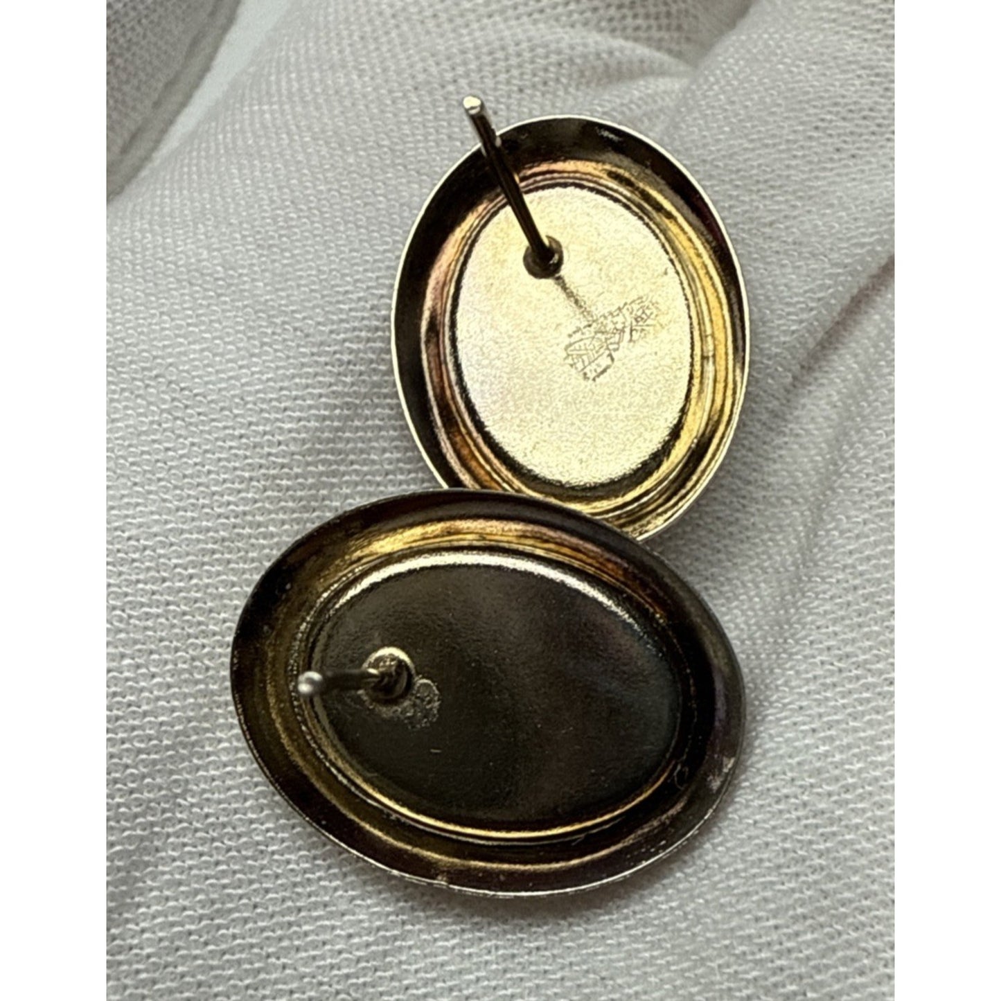 Vintage Gold Tone Metal Hematite Cabochon Earrings Oval Post Stud Large As-Is