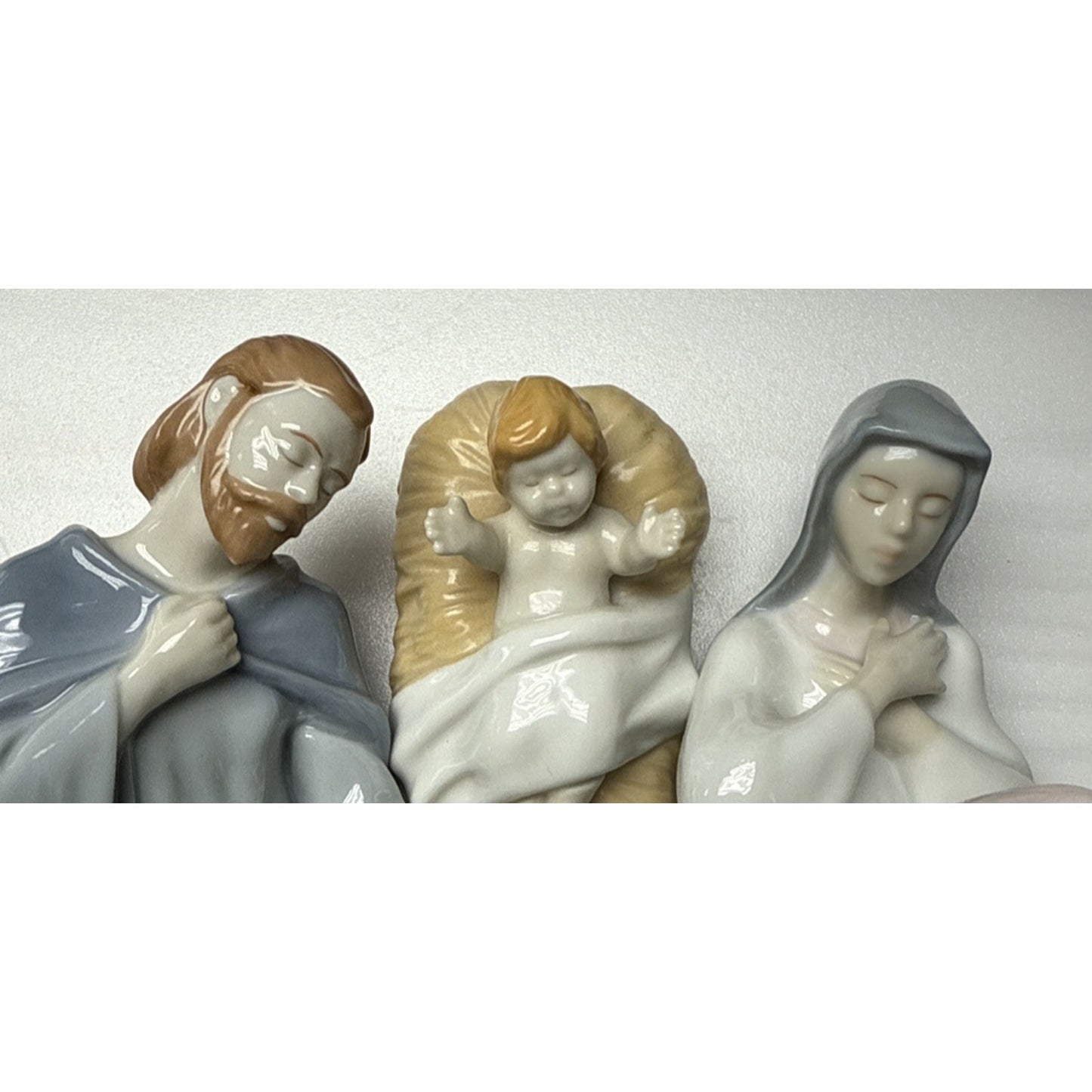 1992 Avon Blessed Family Set Bethlehem Nativity Collection Porcelain OBrien