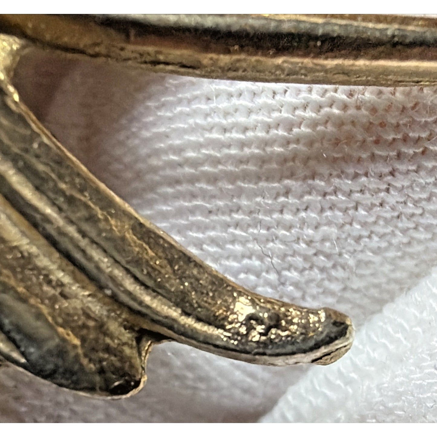 Vintage Roadrunner Natty Bird Pin Brooch Stork Gold Tone Enamel Top Hat Cane