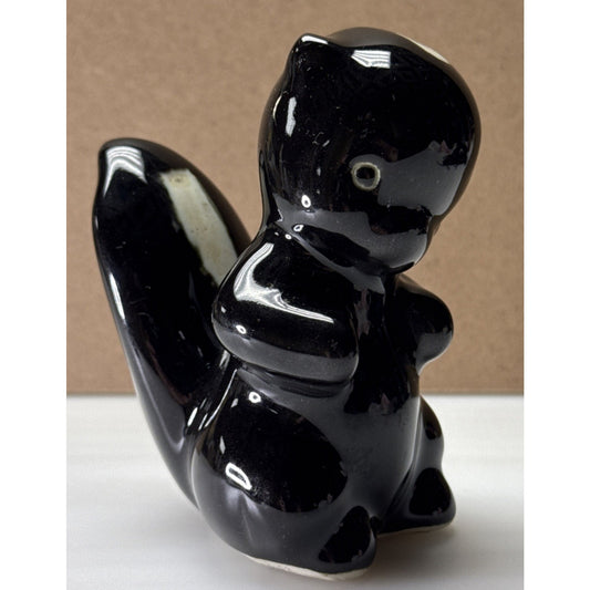 Vintage California Art Pottery Delee Black White De Skunk Stinkie Figurine