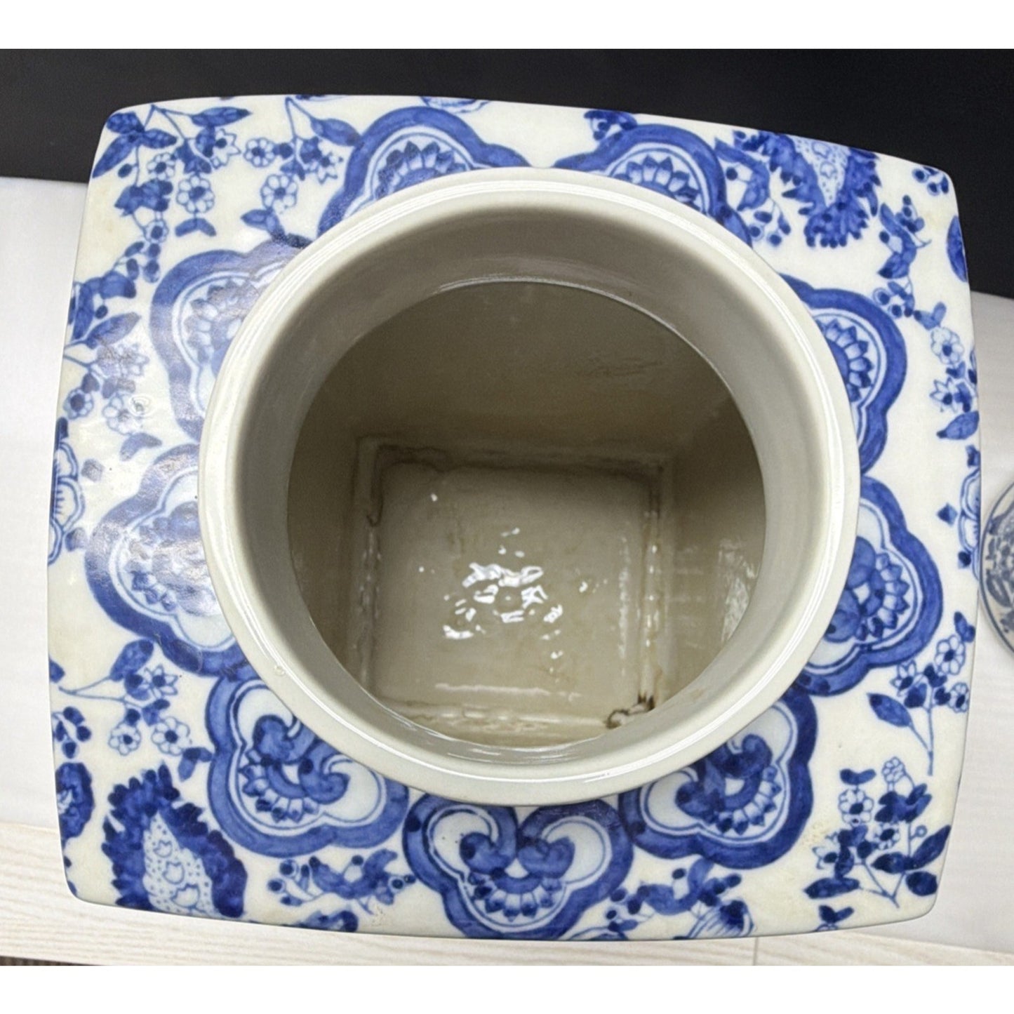 Vintage Bombay Co Canister Chinese Famille Rose Blue White Chinoiserie Large Jar