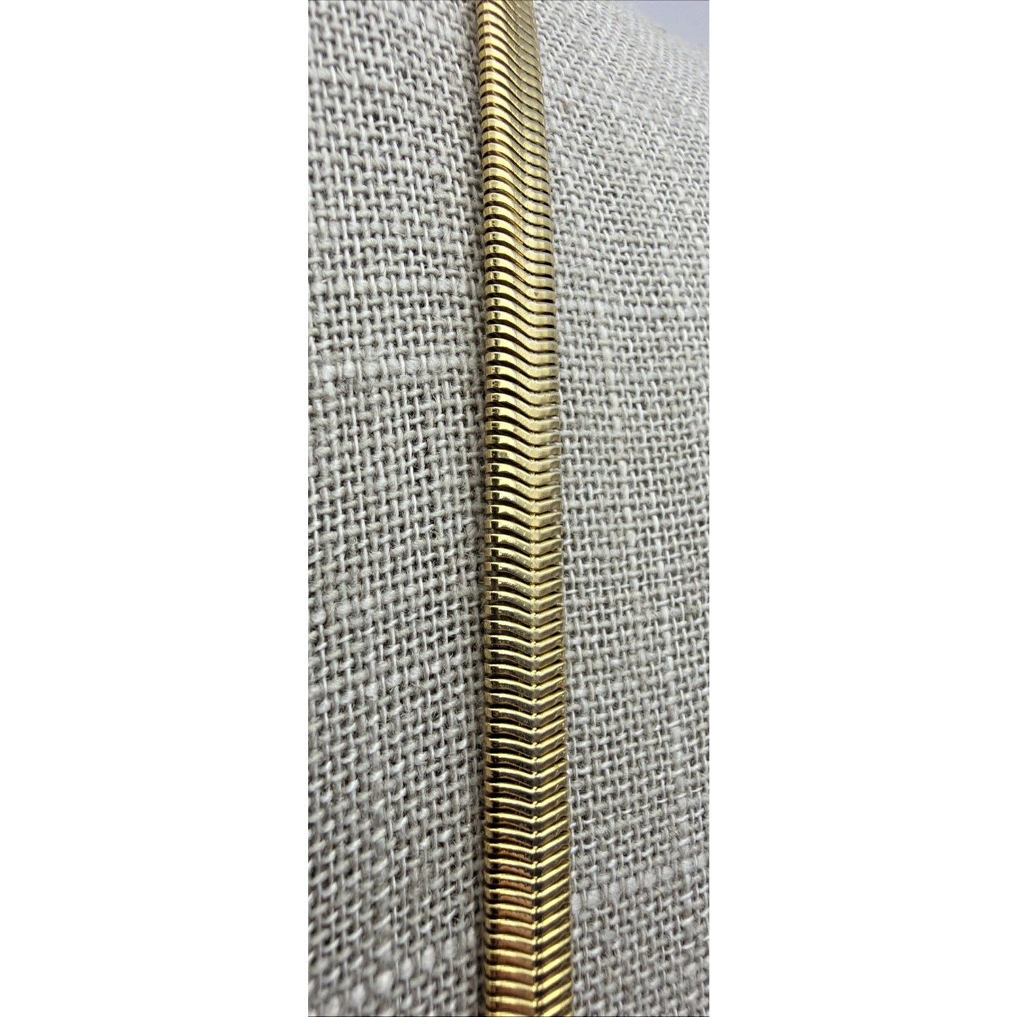 Vintage Gold Tone Herringbone Flat Snake Chain Necklace 30"