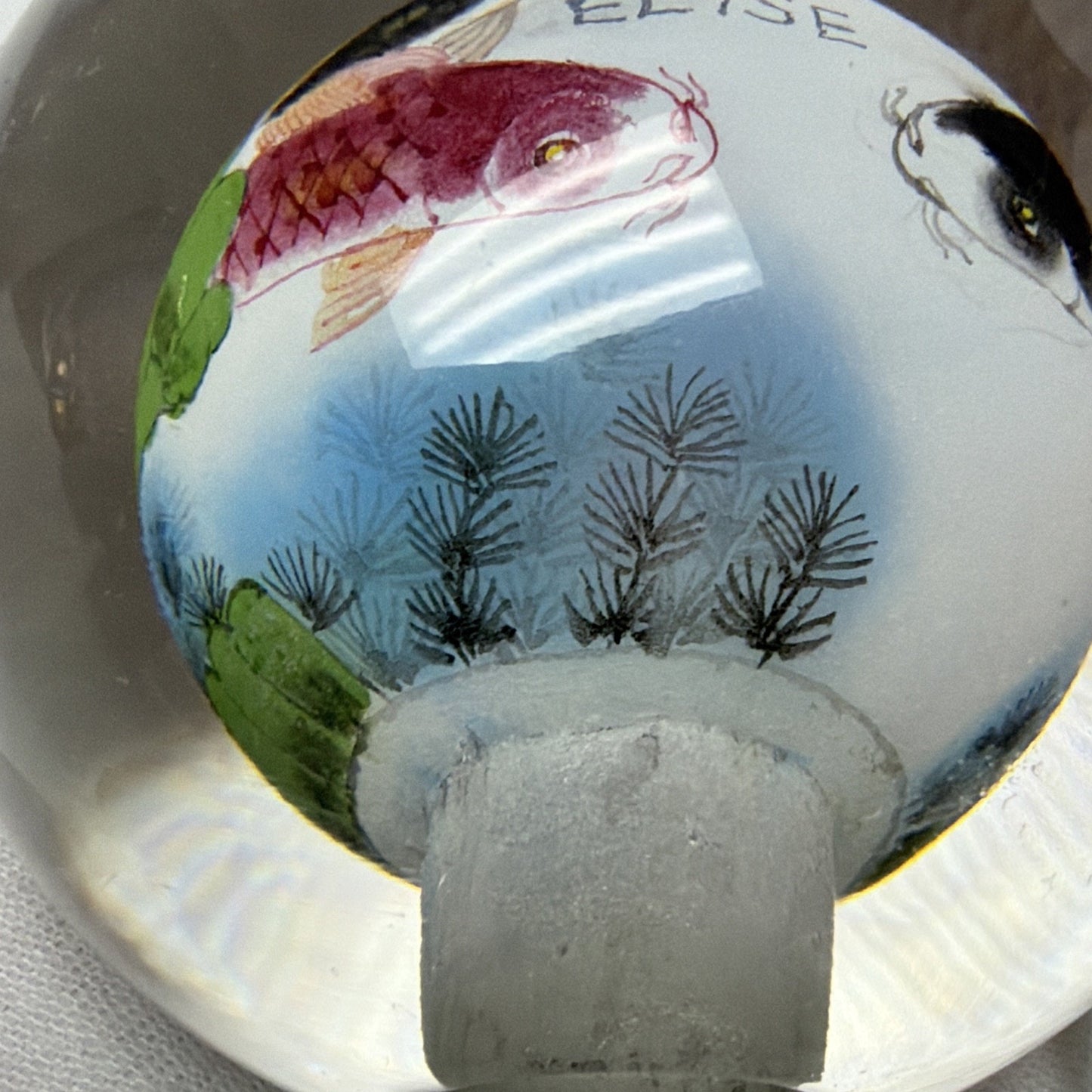 Vtg Asian Reverse Painted Glass Ball Paperweight Fish Lotus Tree Plenty of Fish