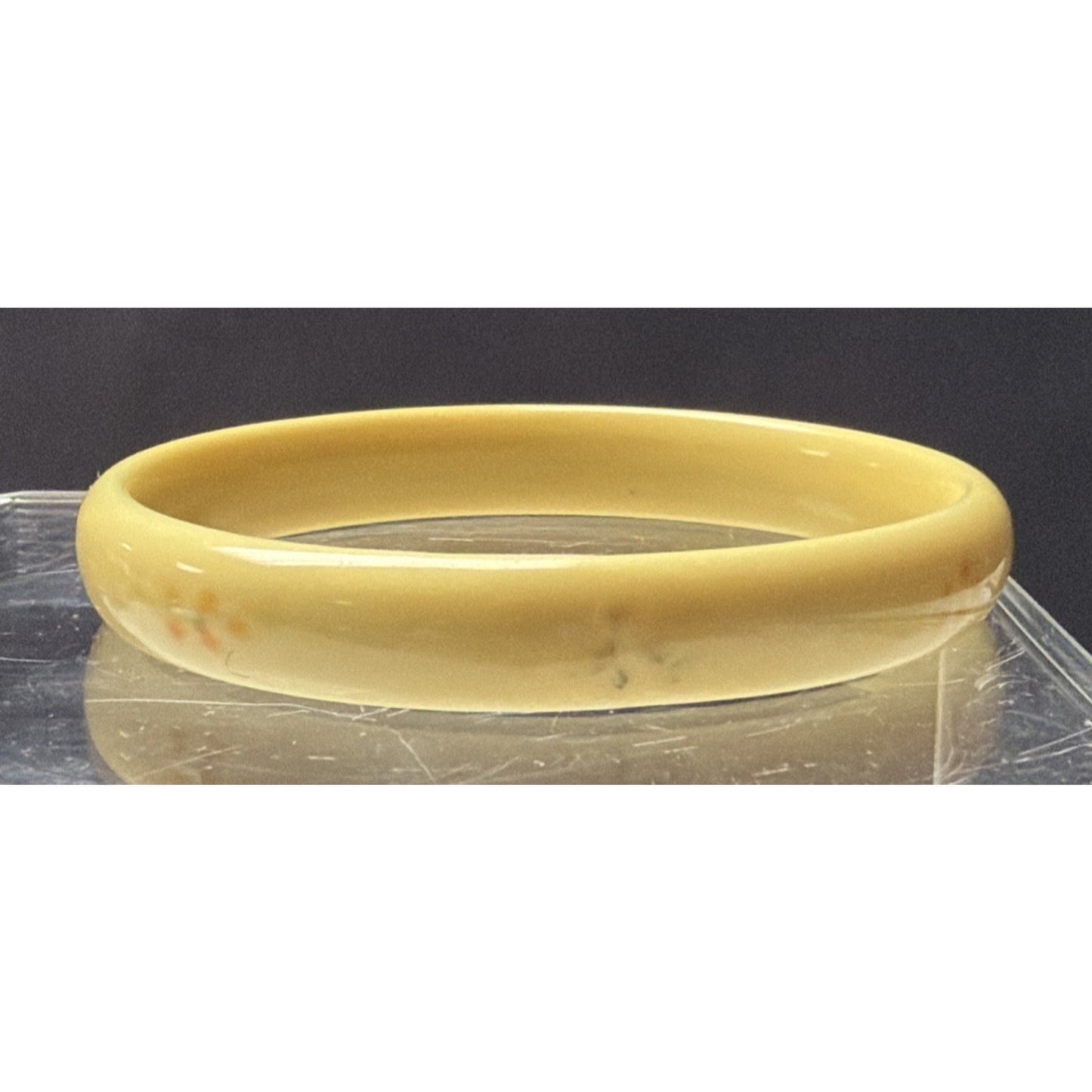 Vintage Bakelite Cream Ivory Painted Bangle Bracelet