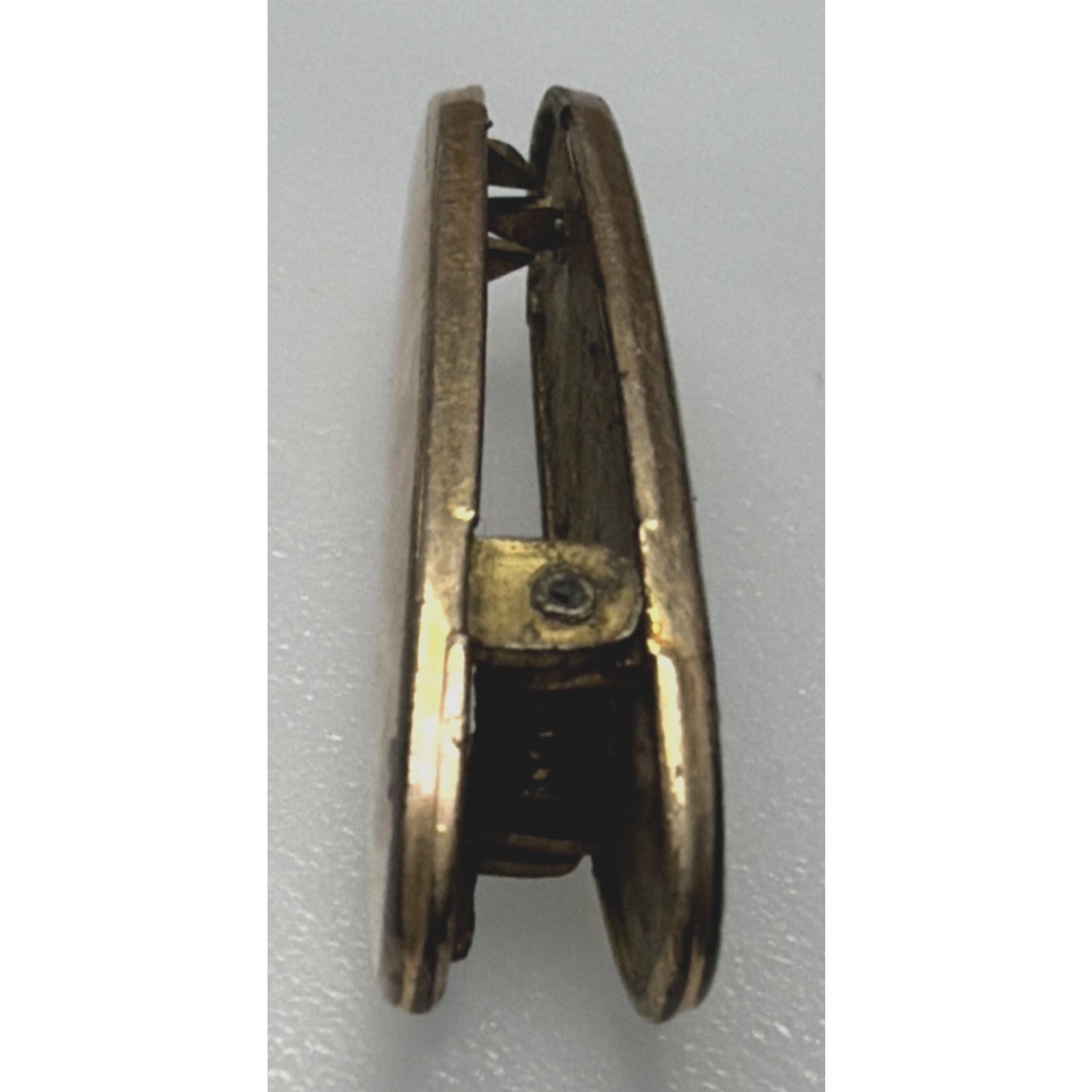 Edwardian Victorian Oval Yellow Gold Tone Embossed Tie Bar Clip Lingerie Clasp