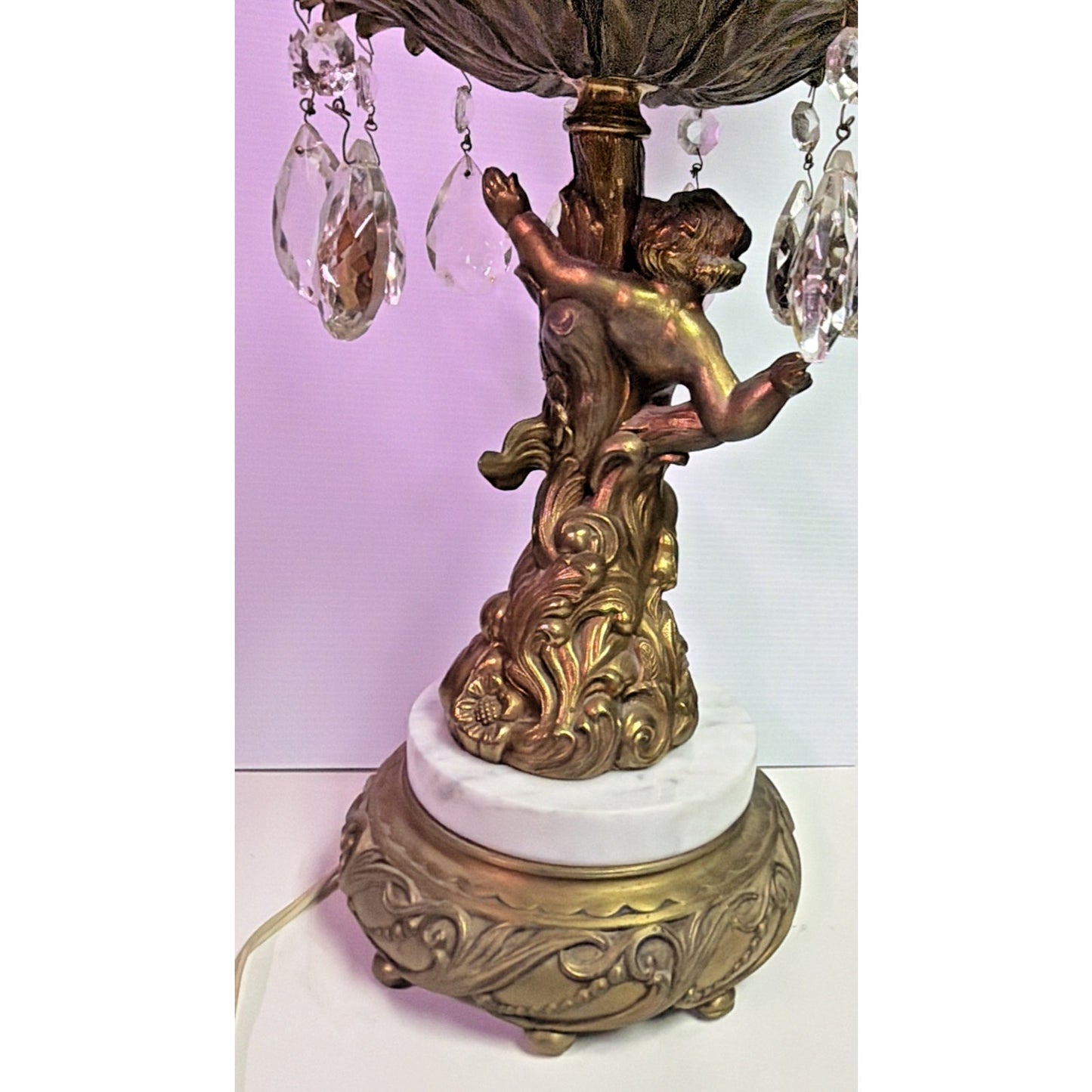 Hollywood Regency Brass Cherub Crystal Cut Globe Marble Parlor Lamp Waterfall