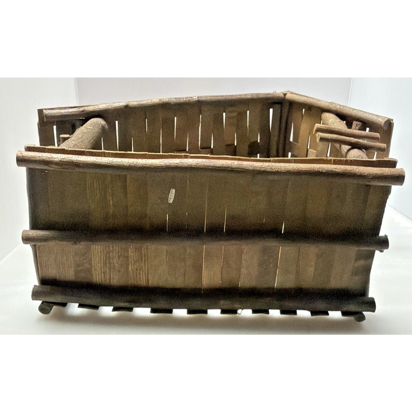 Vintage Christmas Nativity Creche Manger Stable Wooden Thatched