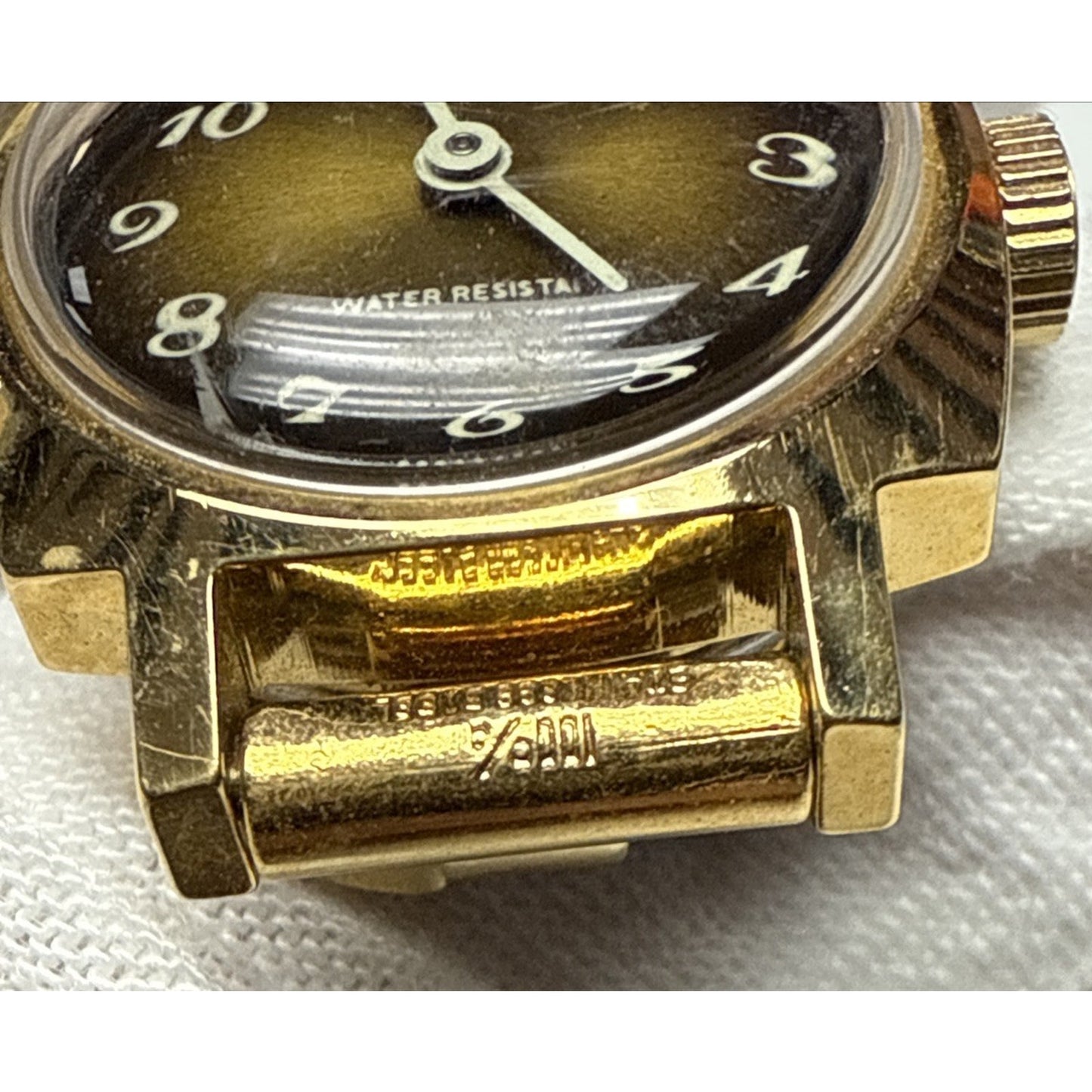 Vintage Timex Analog Quartz Watch Stainless Steel Gold Tone Ring Band As Is