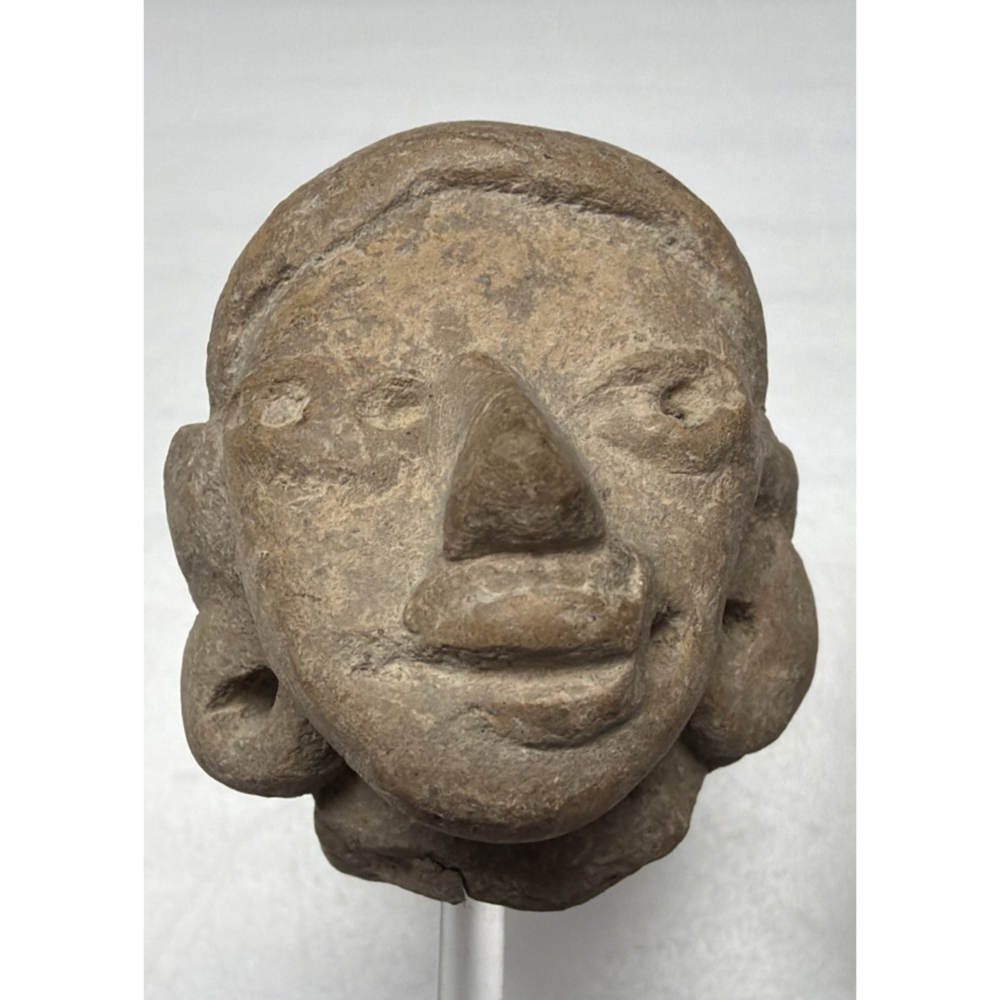 Pre-Columbian Pottery Head Fragment Acrylic Stand Tumaco La Tolita As Is Read