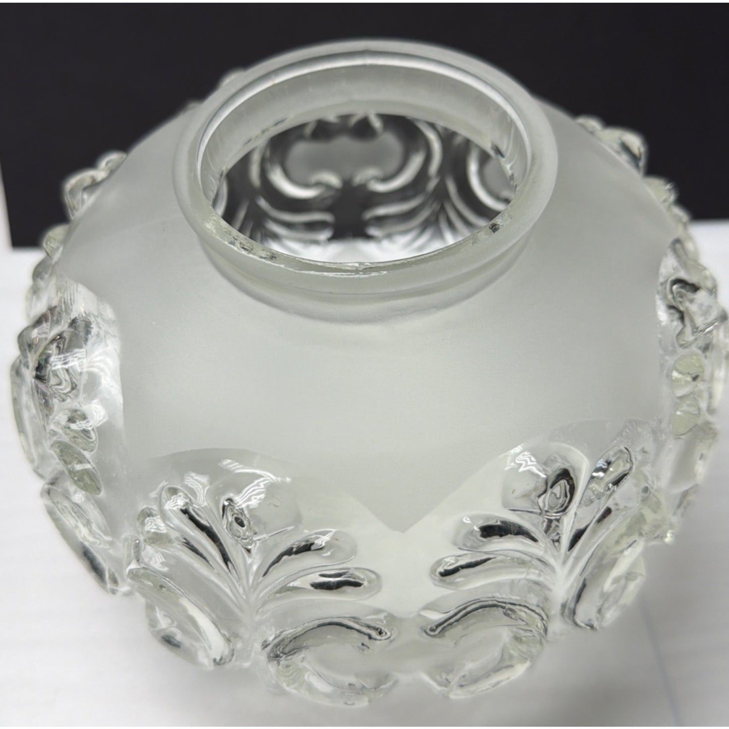 Hollywood Regency Glass Ceiling Light Lamp Globe Shade Satin Ornate Puffy As Is
