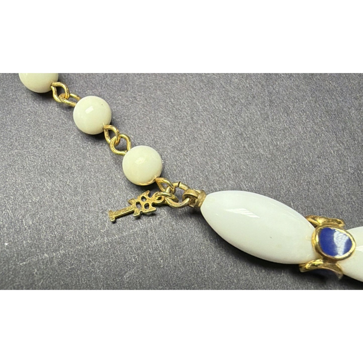 Vtg Crown Trifari White Lucite Blue Enamel Choker Necklace Earrings Set As Is