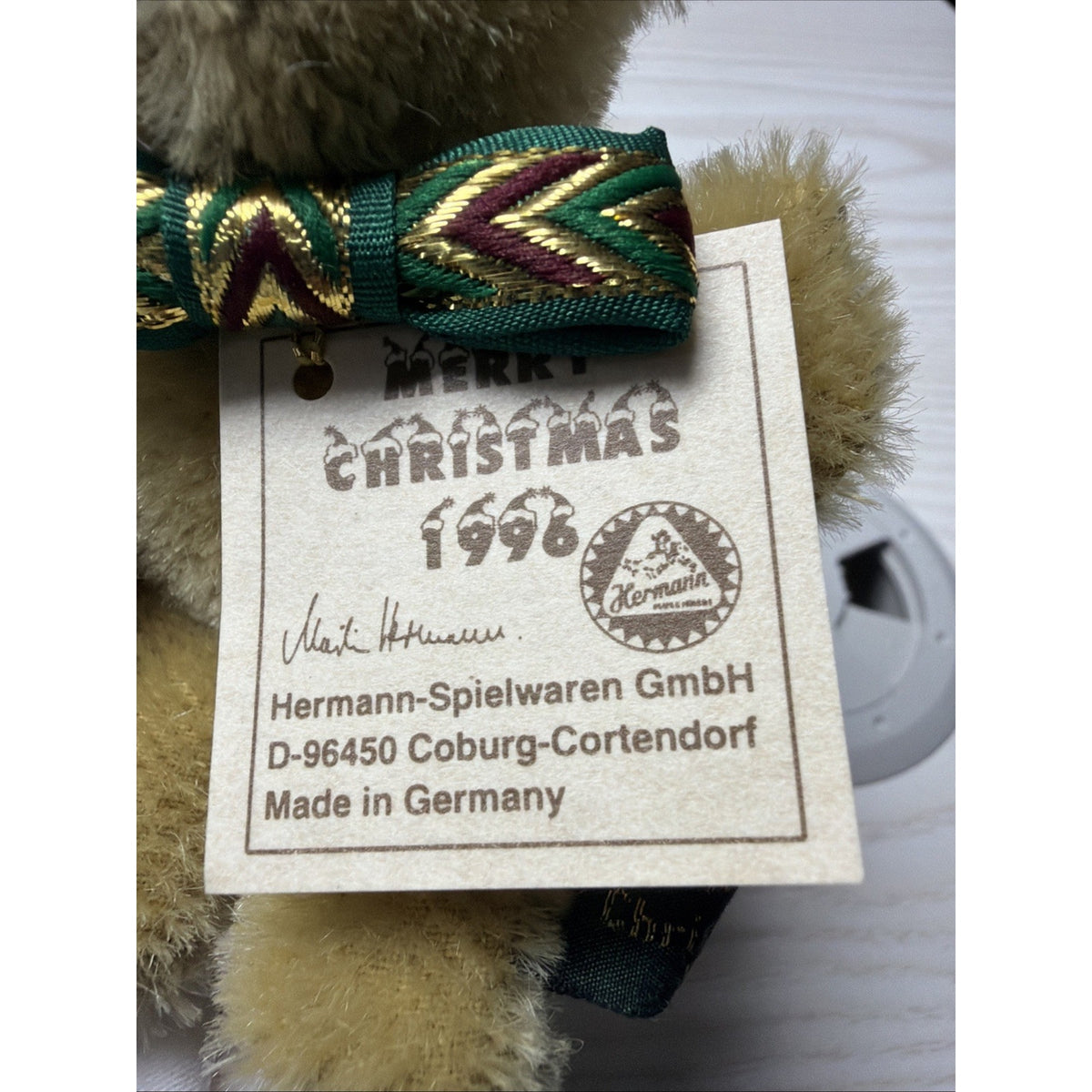 Vintage Hermann Spielwaren 1996 Christmas Bear Pin Brooch Mohair Tags