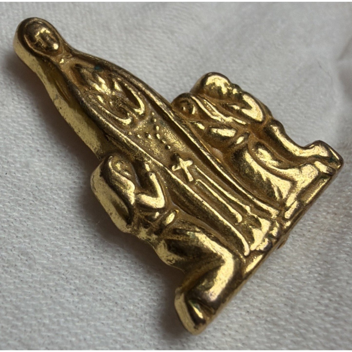 Vintage Catholic Pocket Shrine Our Lady of Fatima Blessed Gold Tone Metal