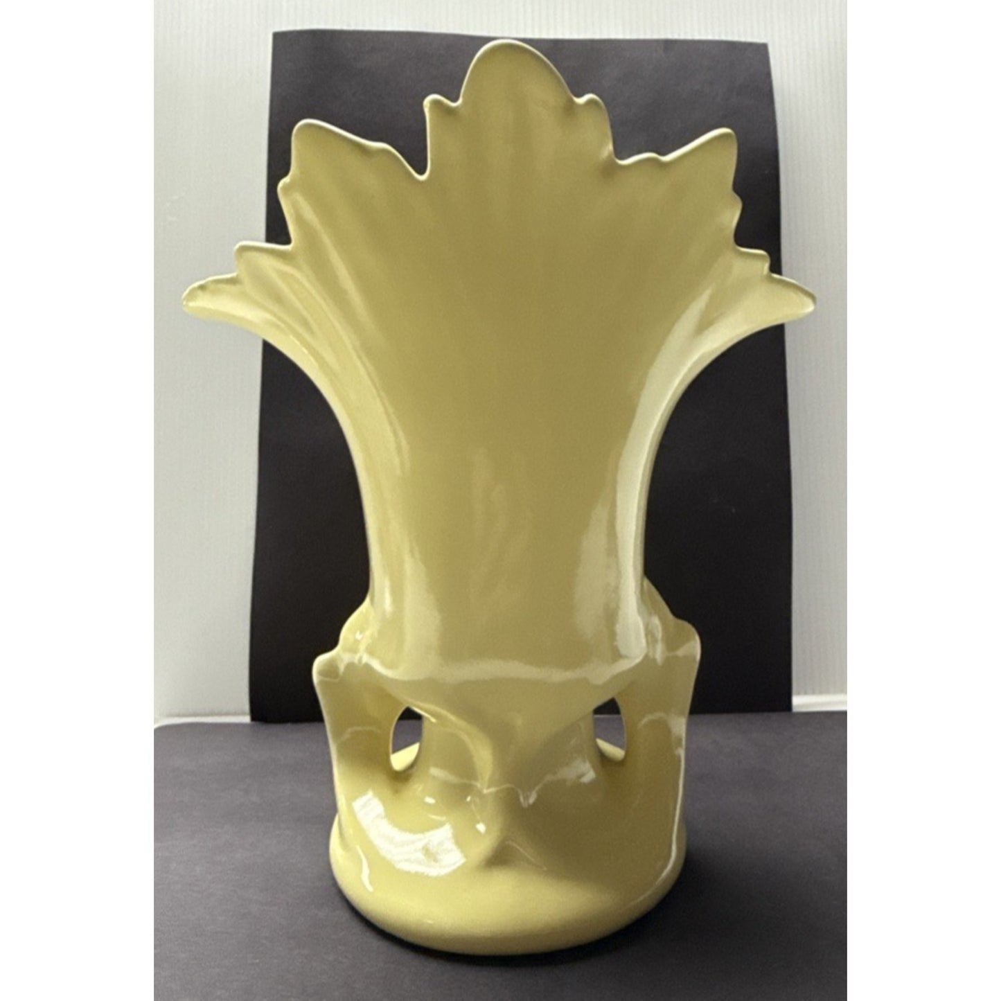 Vintage Camark Art Pottery Vase Planter Handles Leaf Shaped Yellow #807 As-Is